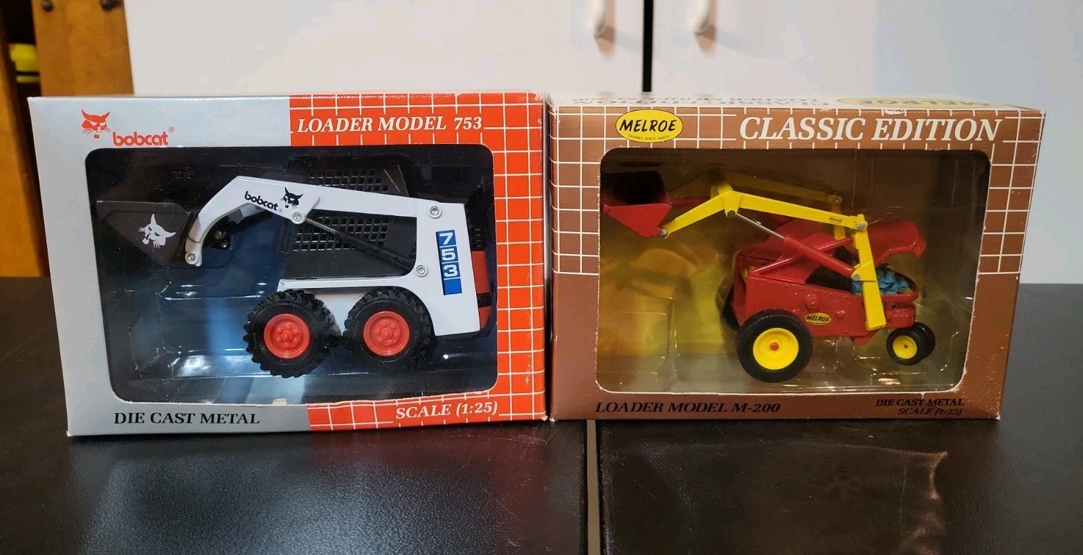 Melroe Bobcat Model M-200 & Model 753 Scale 1/25 Diecast Loaders *MIP*