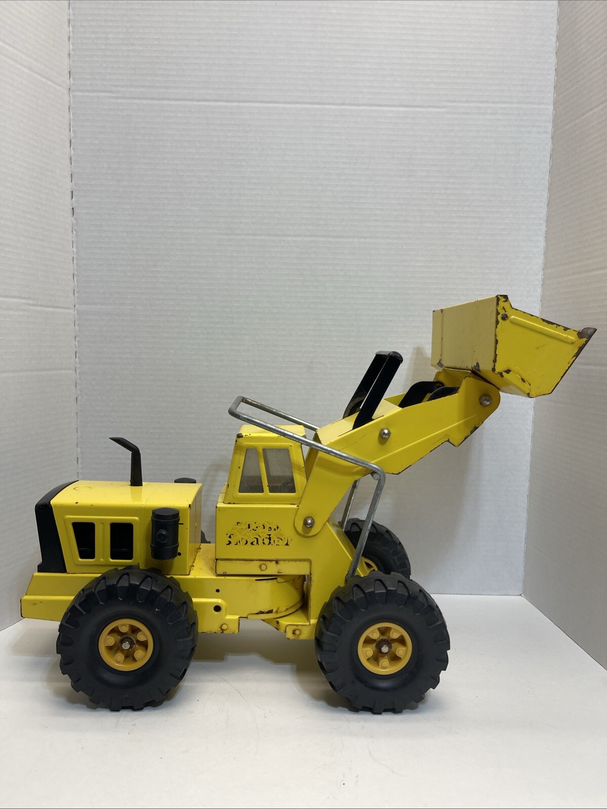 Tonka 1973-1975 Front Loader (1579)