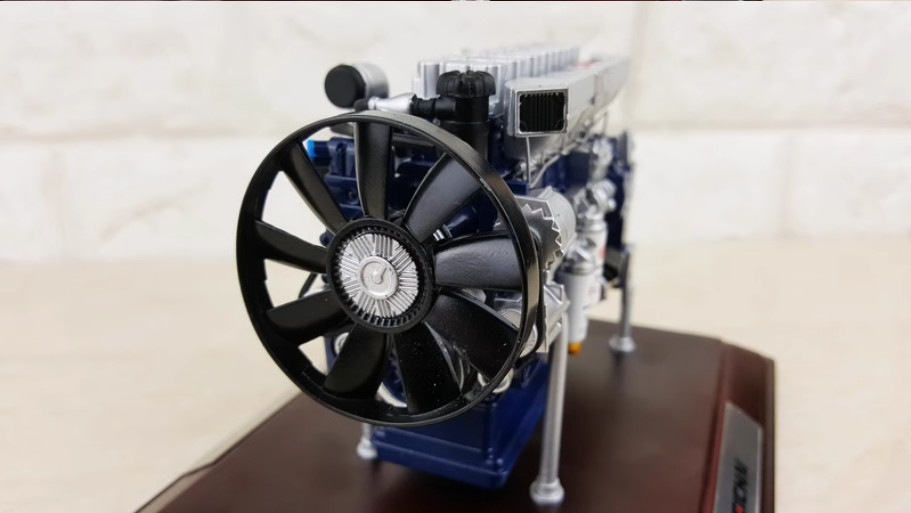 1:12 WEICHAI Diesel WP13 Engine Construction Machinery Equipment Diecast Model