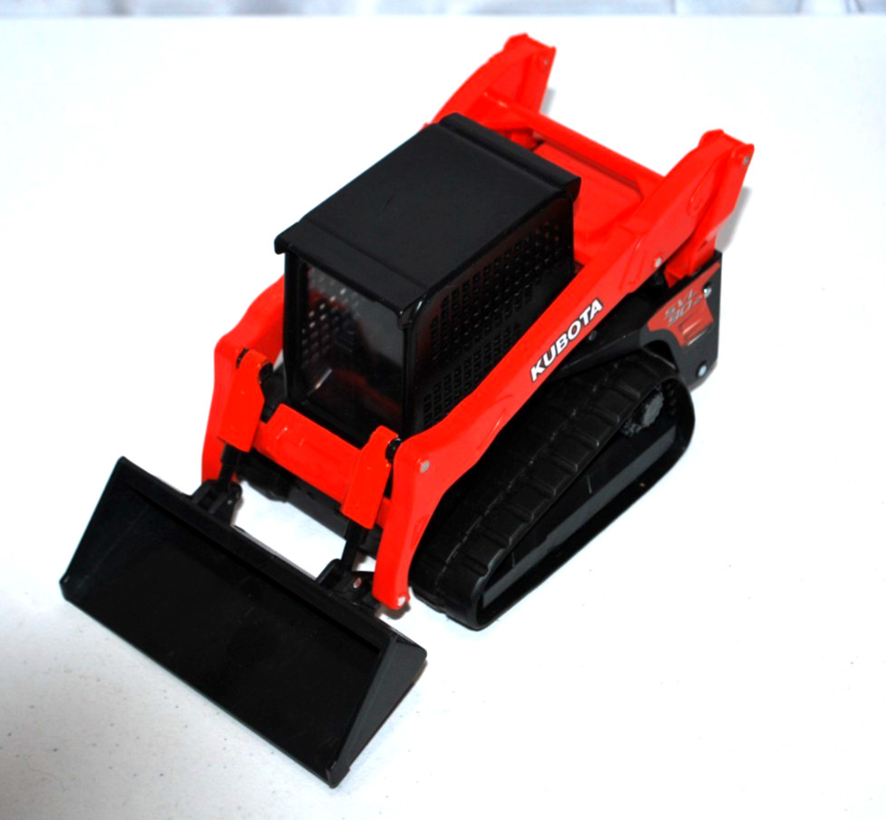 1/18 Scale Kubota SVL90-2 Tracked Skid Steer Loader Plastic Toy (8″) New-Ray