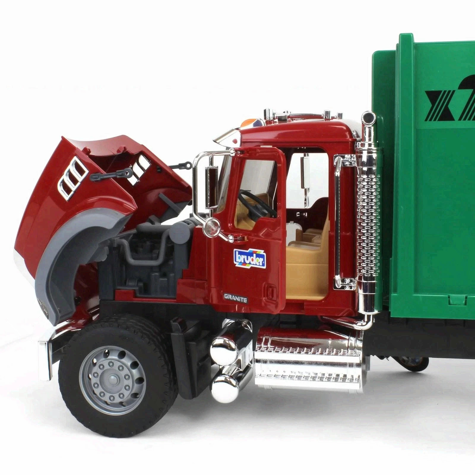 1/16th Bruder MACK Granite Rear Loading Garbage Truck 02812