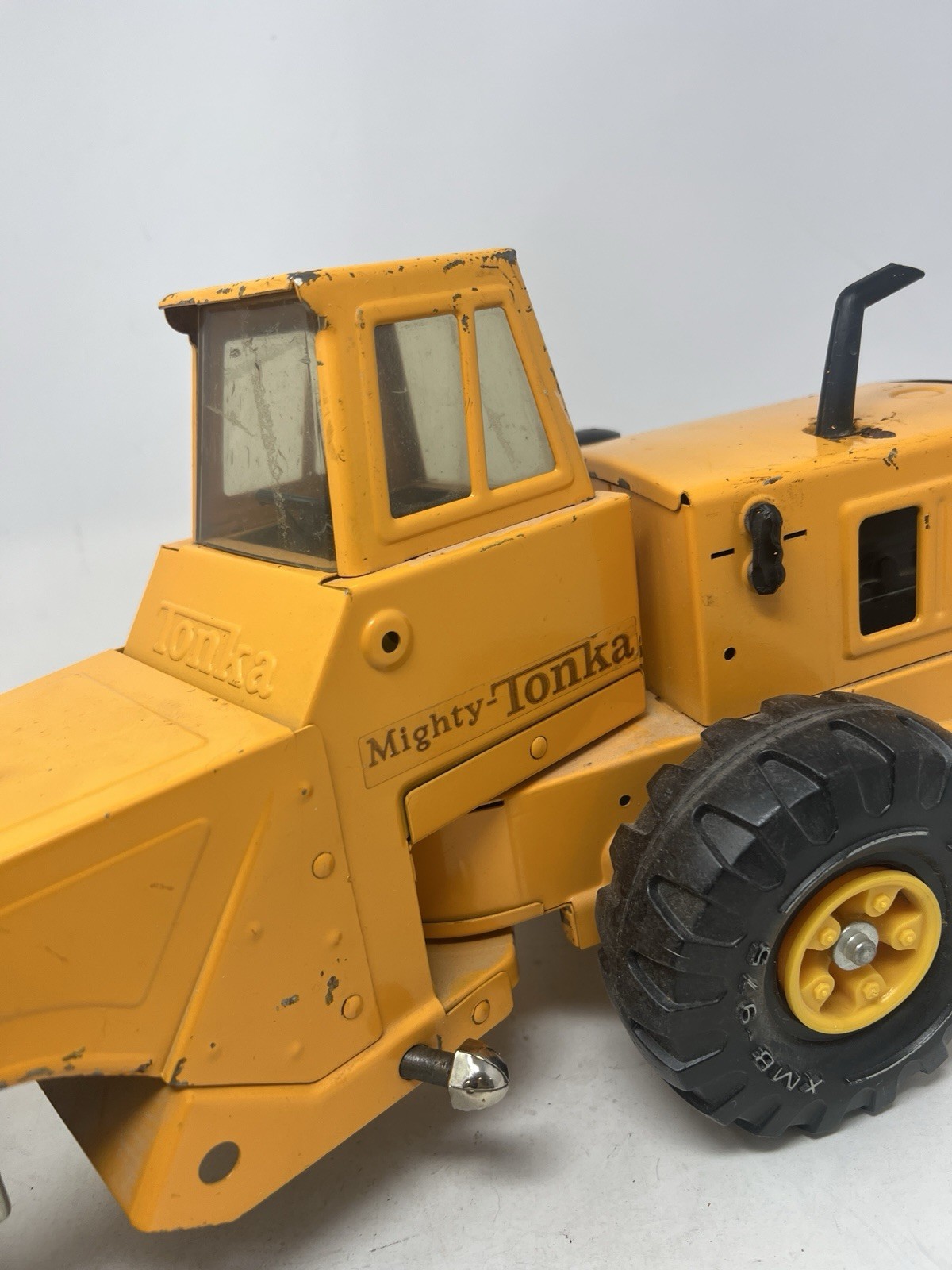 Vintage 1970s Pressed Steel Mighty Tonka Road Grader #3945 XMB 975 Works Well