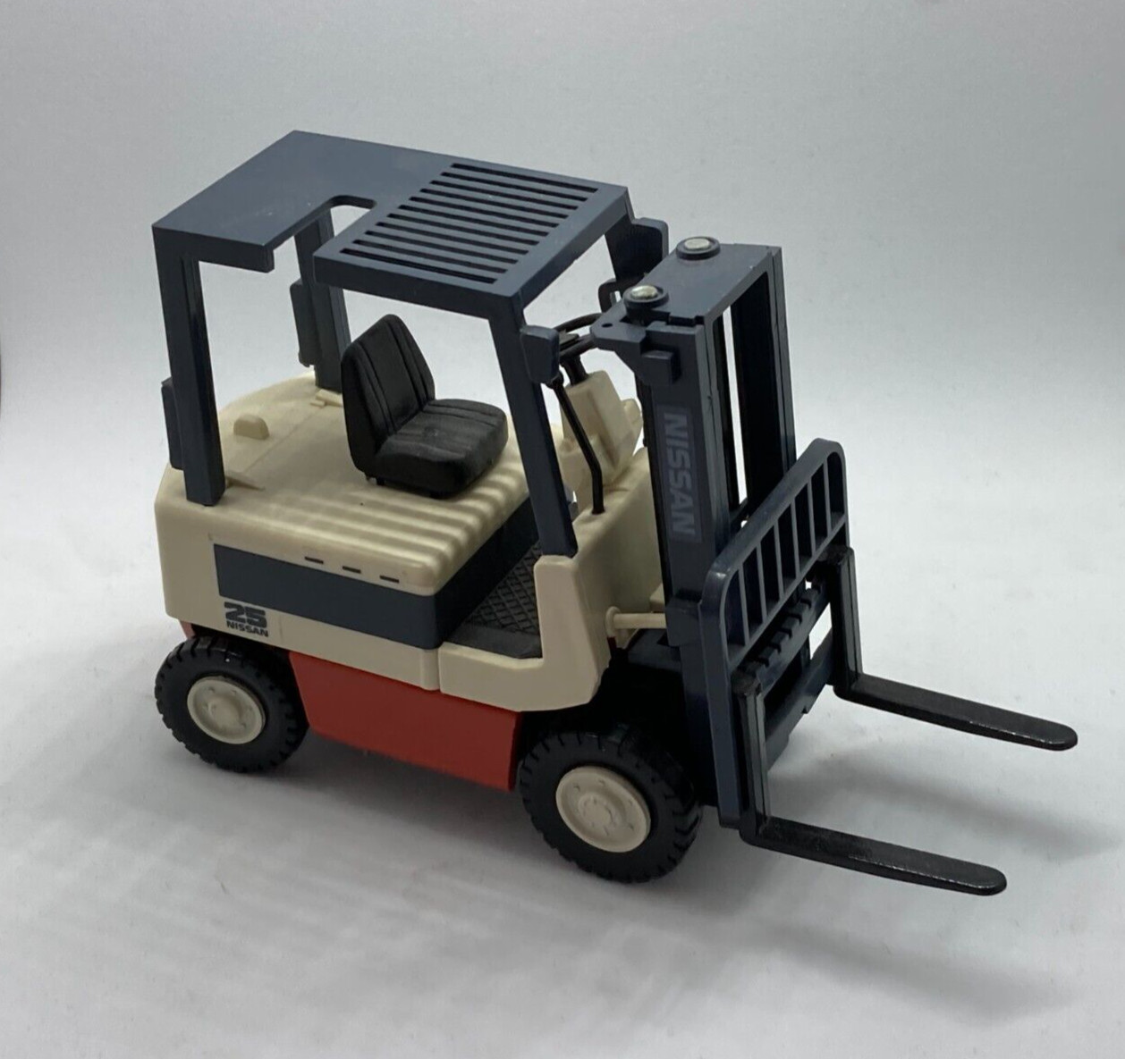 Nissan ( = Unicarriers) forklift fork lift truck VERY RARE