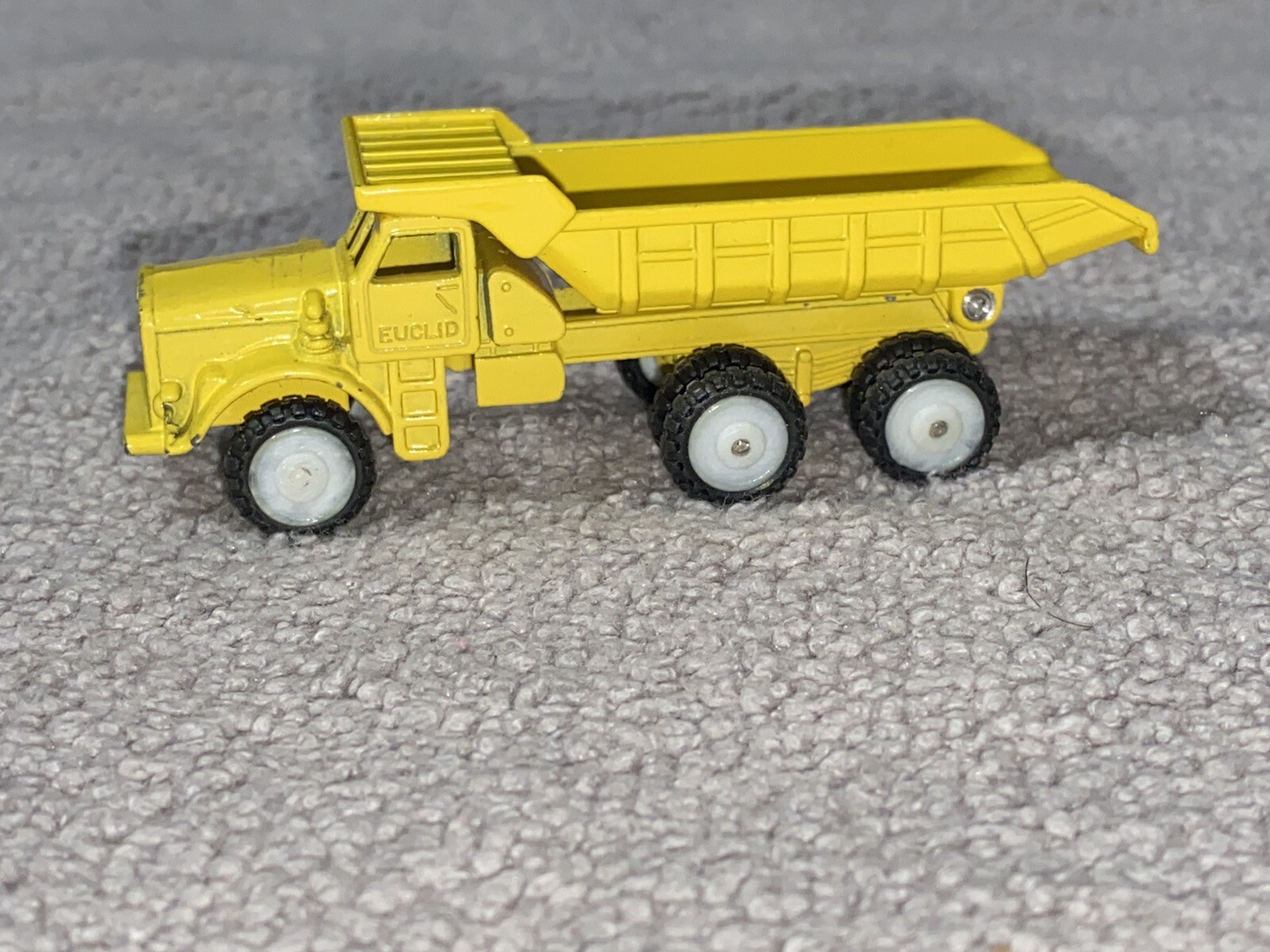 Vintage Zylmex 8102 Orange Motor Road Grader Hong Kong & EUCLID R-40 Dinky toys