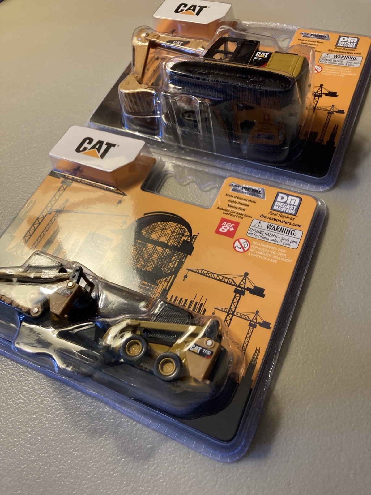 Diecast Masters 1/64 Caterpillar 272D2 Skid Steer 297D2 84647 + Excavator 84644