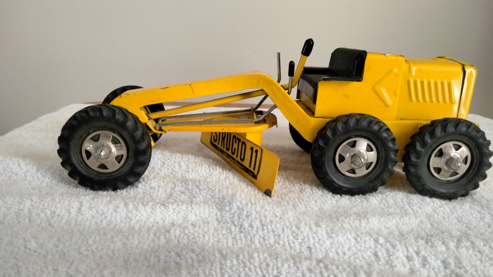 vintage structo 11 road grader