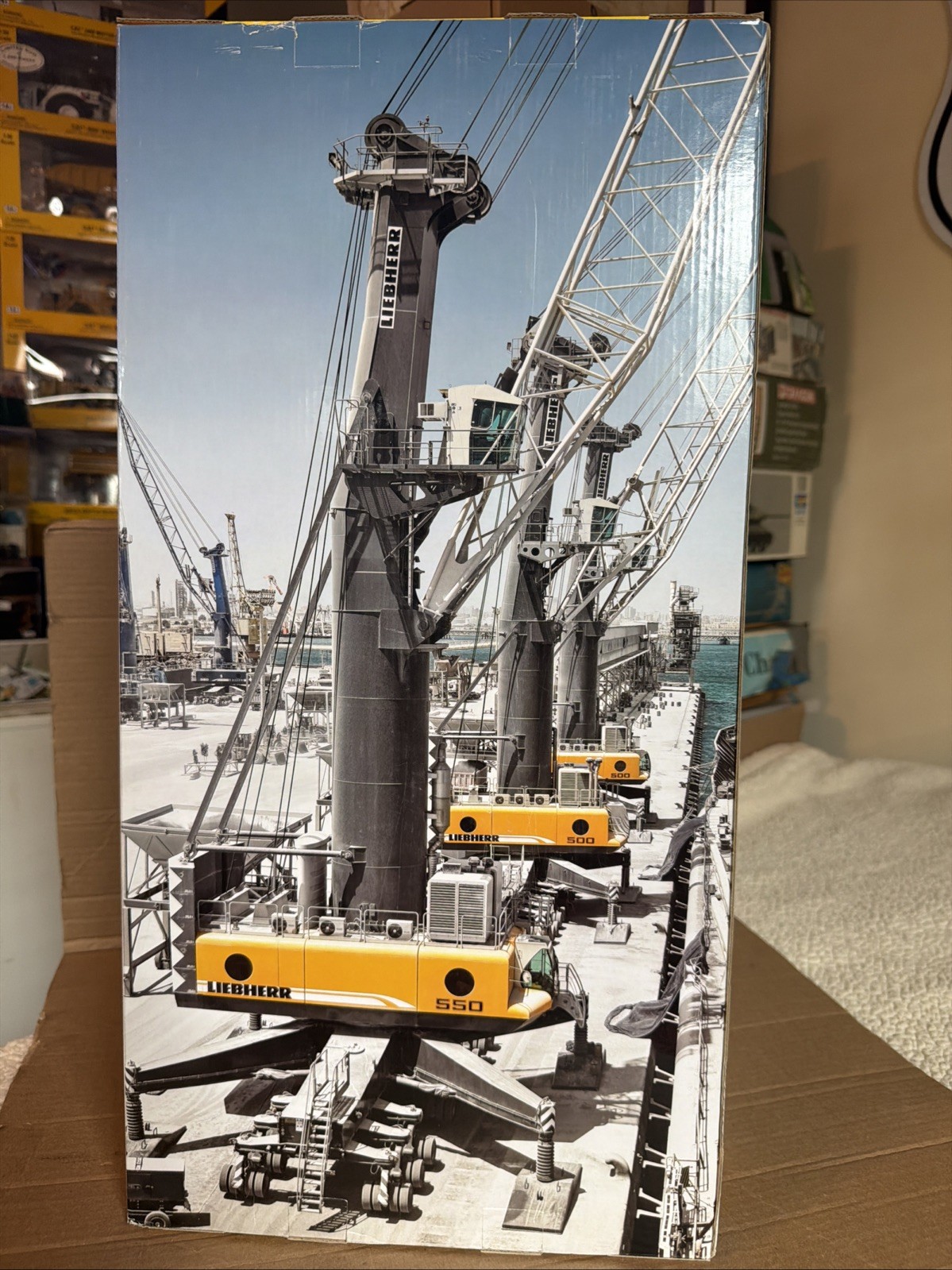 1:87 NZG LIEBHERR LHM 550 Mobile Port Crane Construction Machine Diecast Model