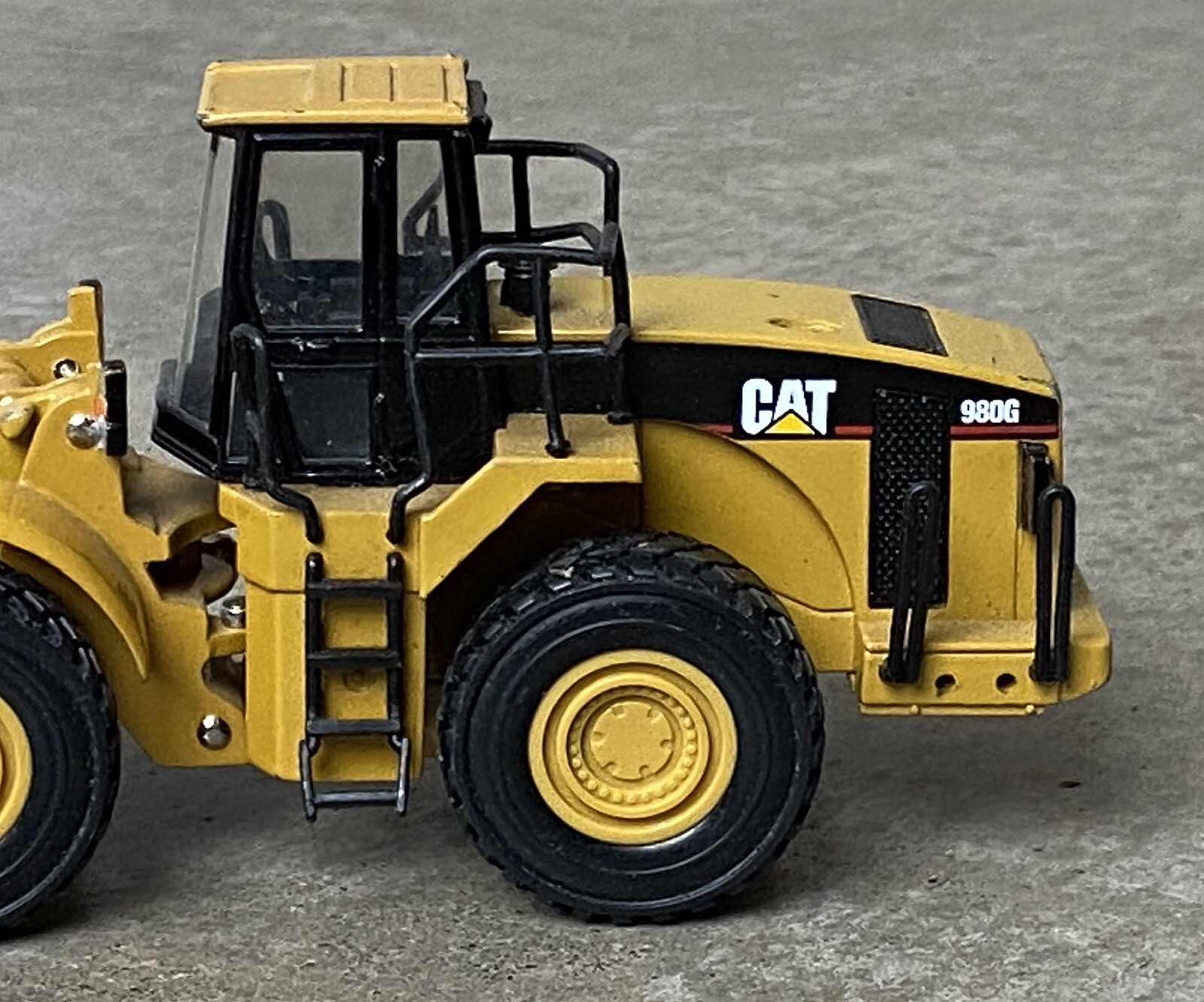 CAT 980G Wheel Loader 1:50 Scale Collectible Die Cast By NORSCOT Model #55027