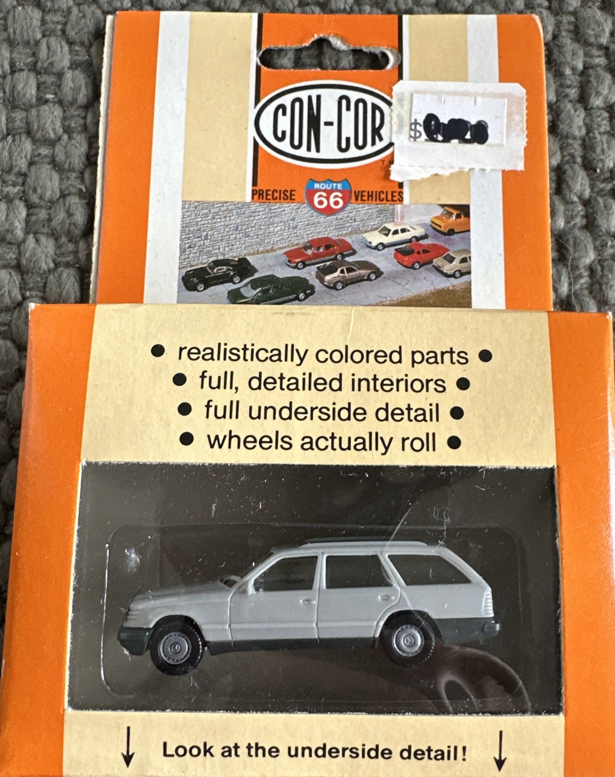 Con-Cor HO Scale 0004-000215 Mercedes 300 TE Wagon Plastic NIP