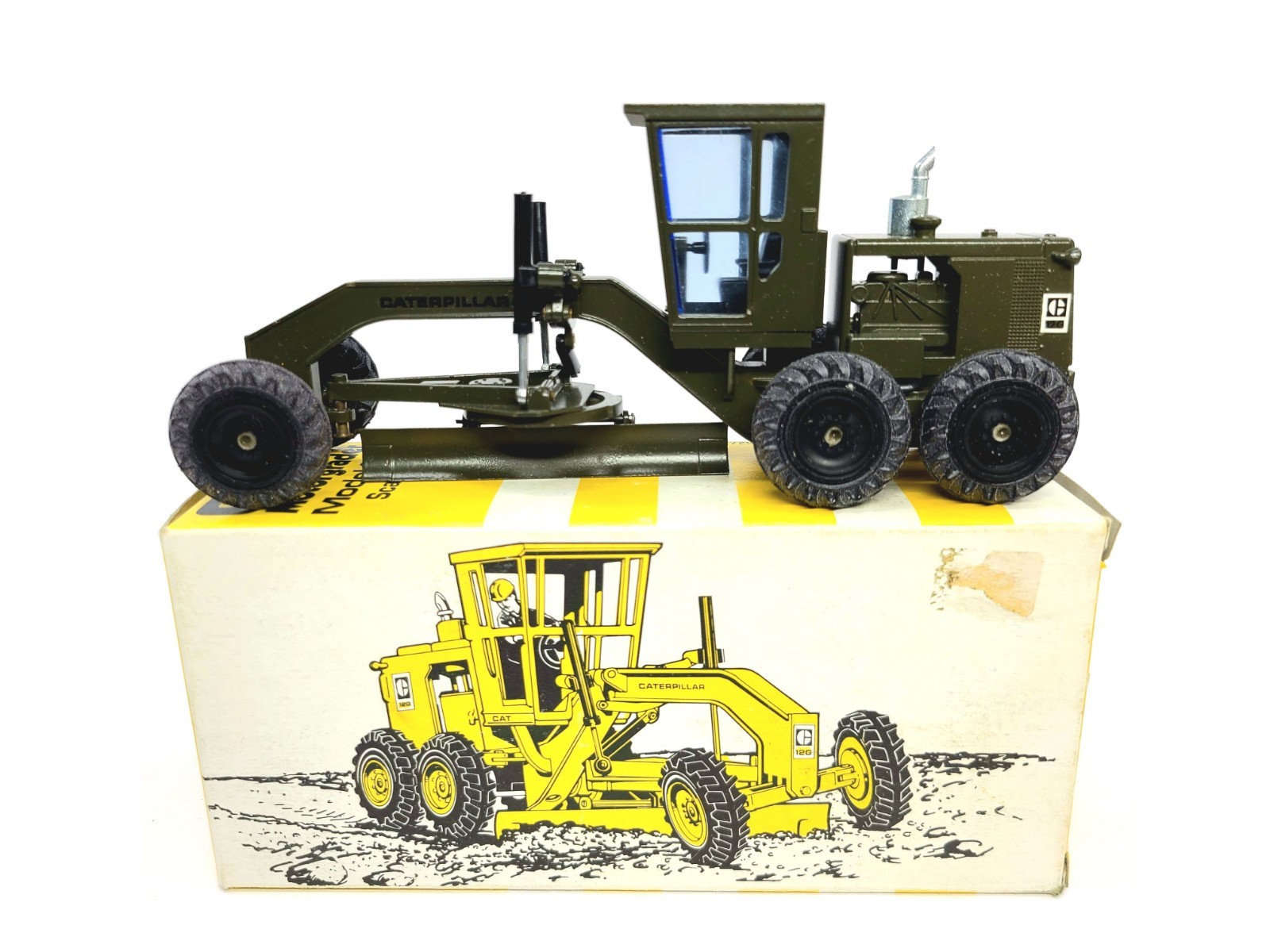 Caterpillar Cat 12G Motor Grader Military Green NZG 1:50 Scale Model #150.2 New