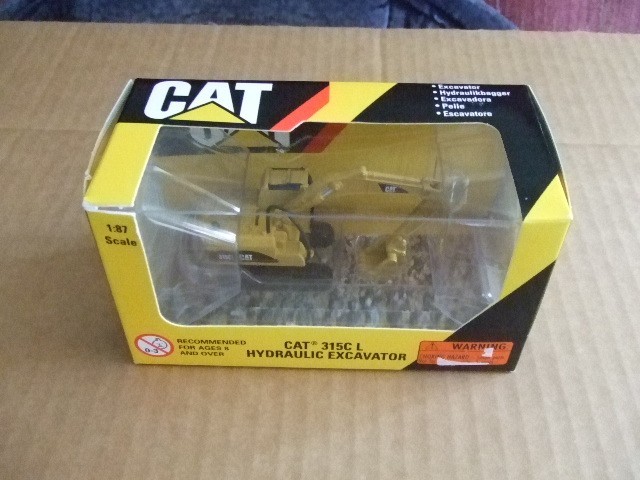 NORSCOT Caterpillar CAT 1:87 HO Scale 315C L Hydraulic Excavator 55400 Diecast
