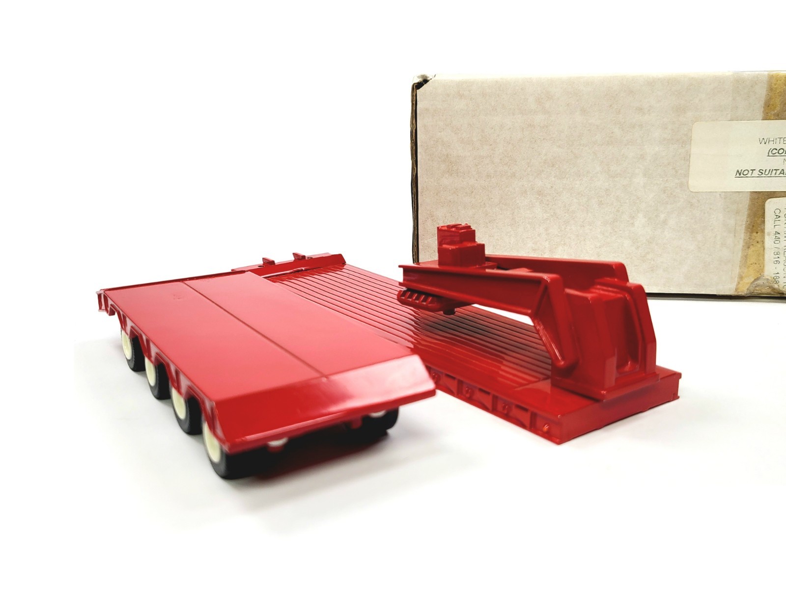 Trail King 4-Axle Trailer – Heanor Haulage – ASAM Smith 1:48 Scale #SMT197-HEAN