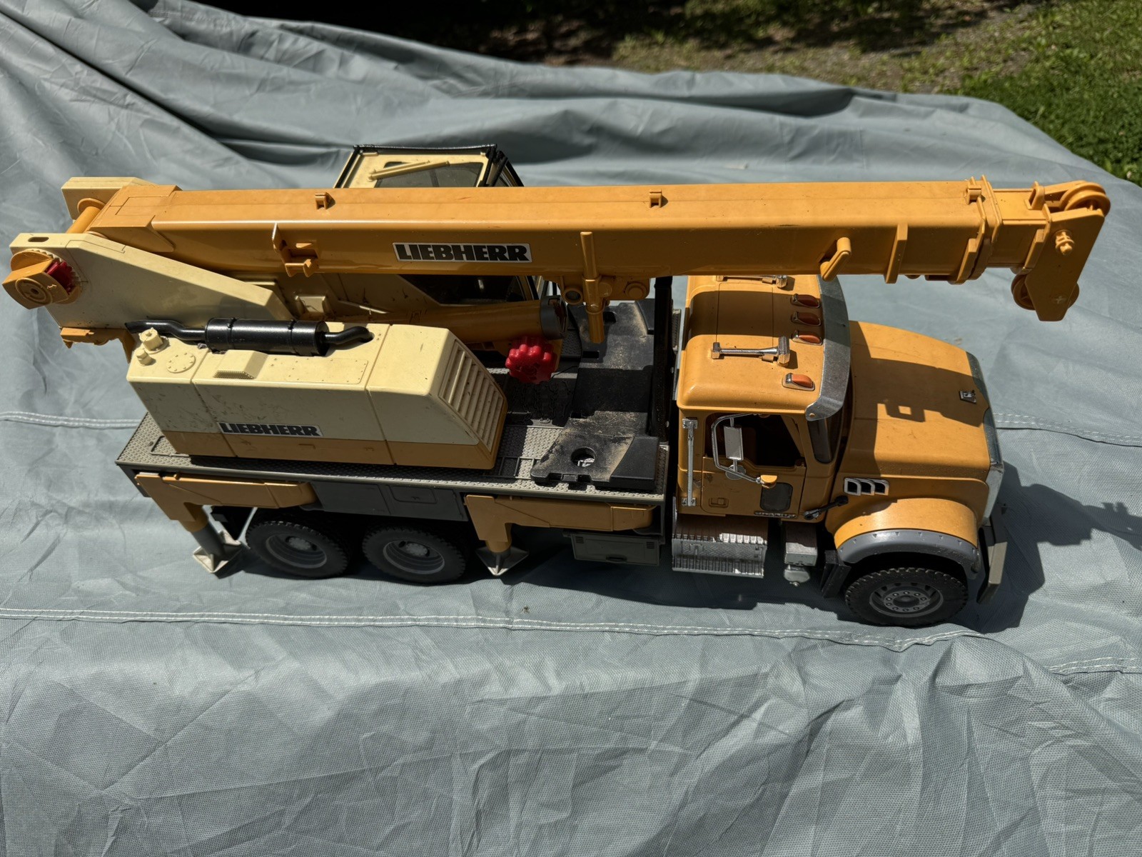 Mack Granite Liebherr Crane Truck 26” BRUDER 2818 *PARTS ONLY*