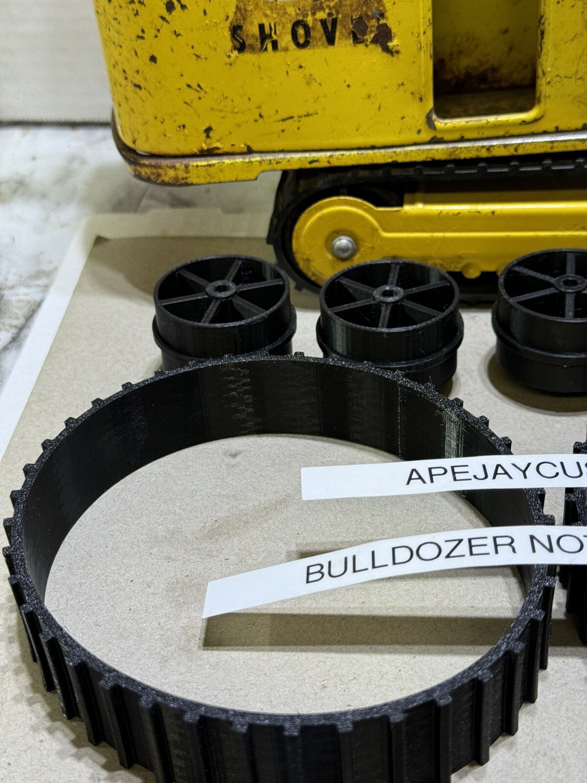 1 new set of tracks and 4 wheels to fit Tonka Steam Shovel Excavator
