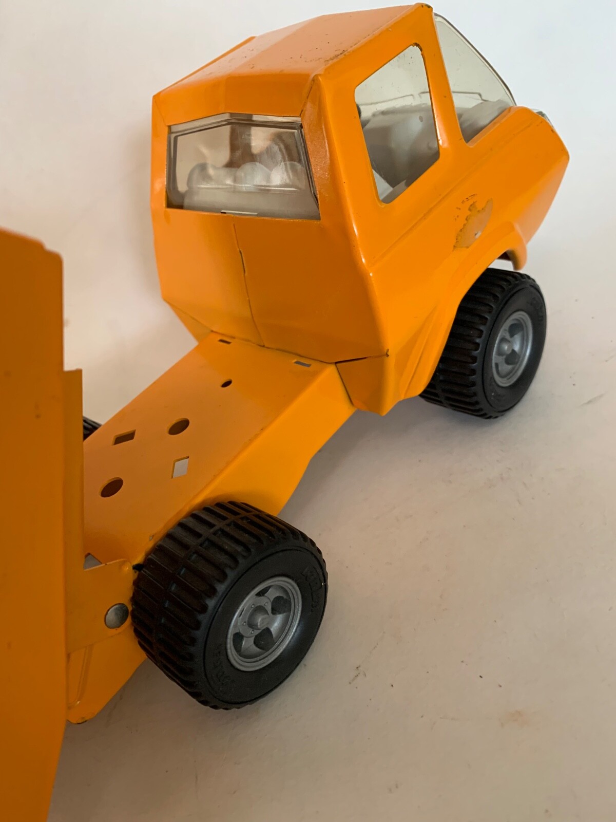 Tonka Dump Truck Mid Sized 1970’s Excellent Condition