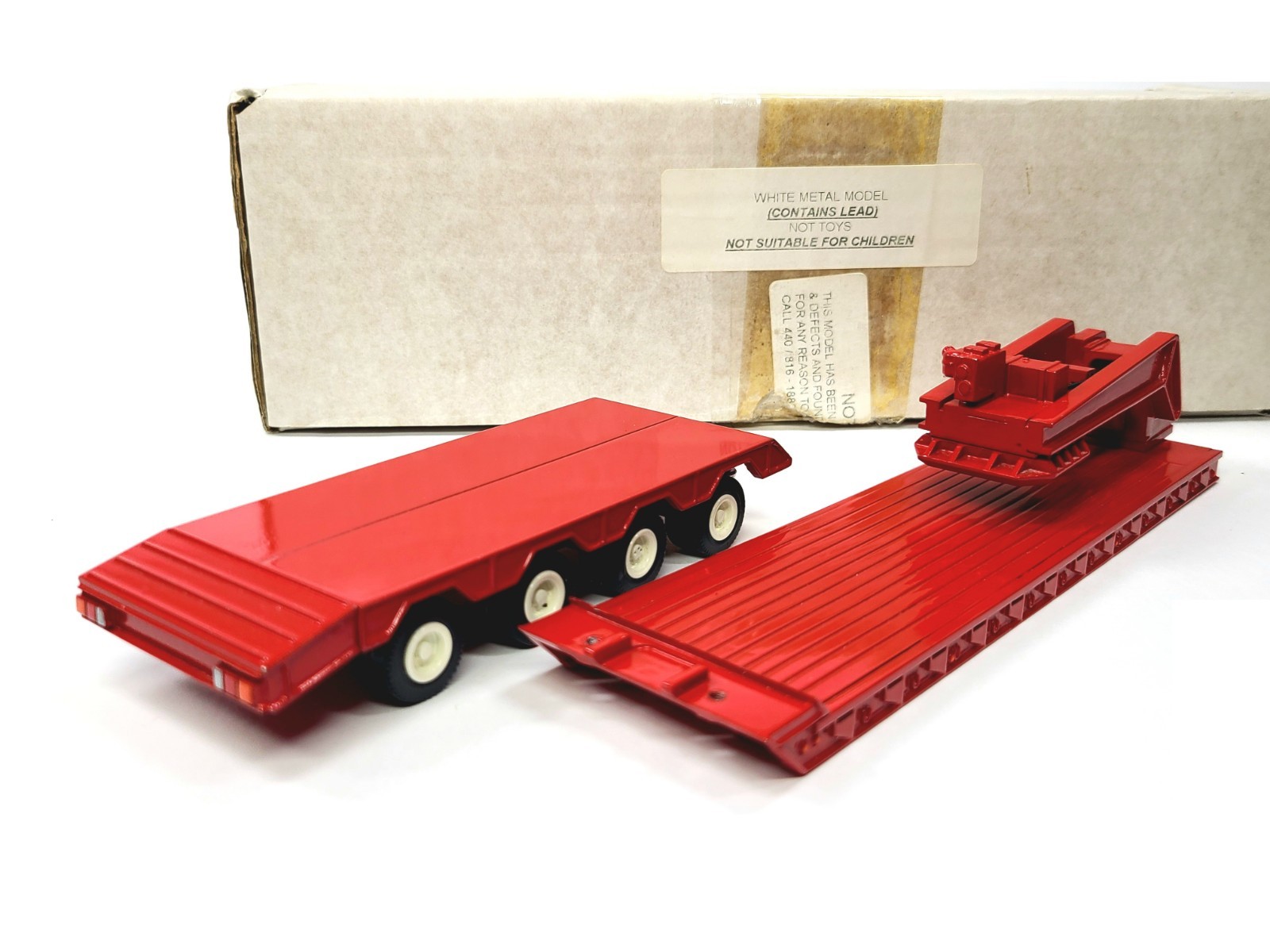 Trail King 4-Axle Trailer – Heanor Haulage – ASAM Smith 1:48 Scale #SMT197-HEAN