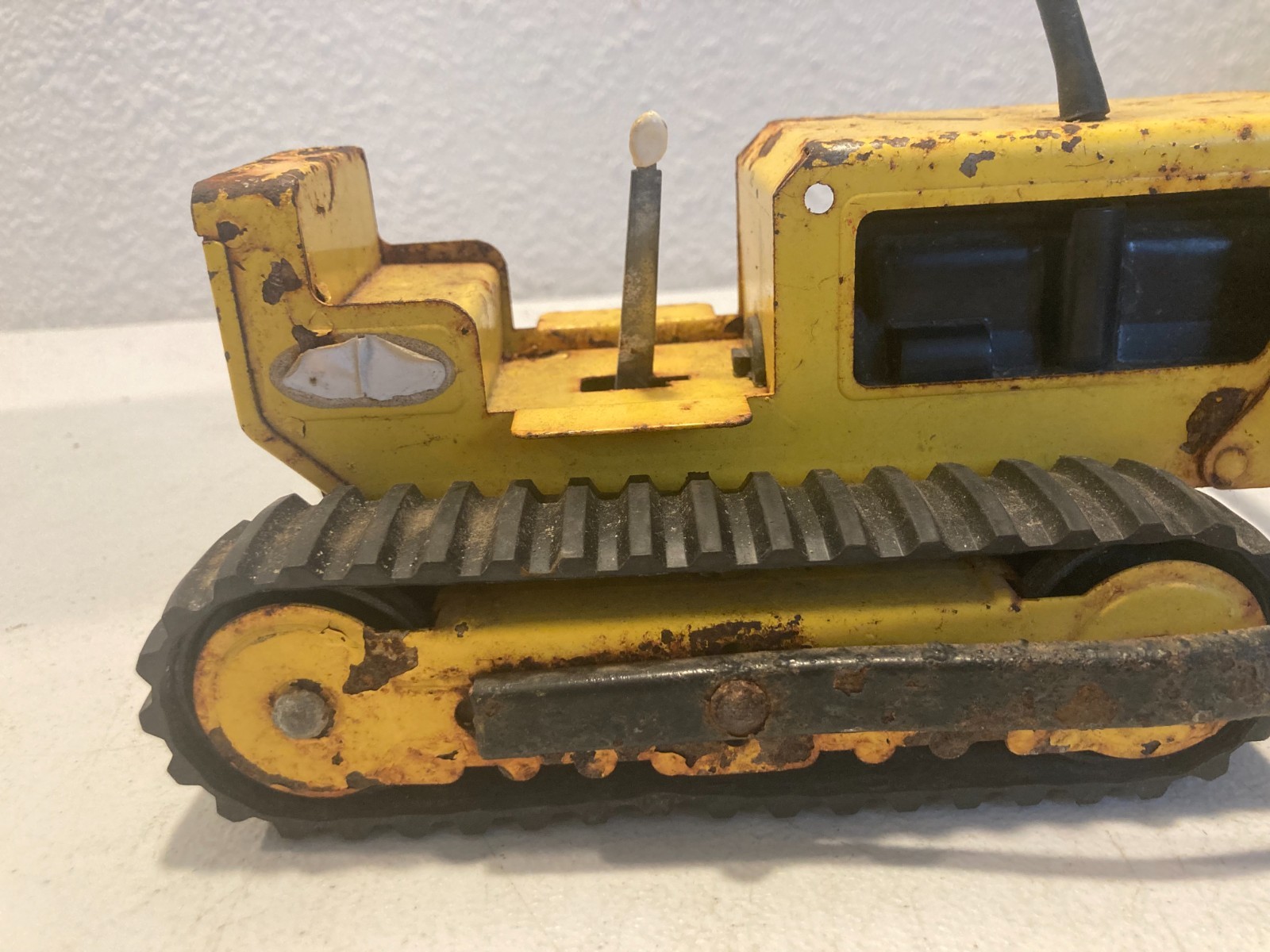 Lot of 2 Tonka MR-970 Road Grader & Bulldozer Crawler Tractor 1970s