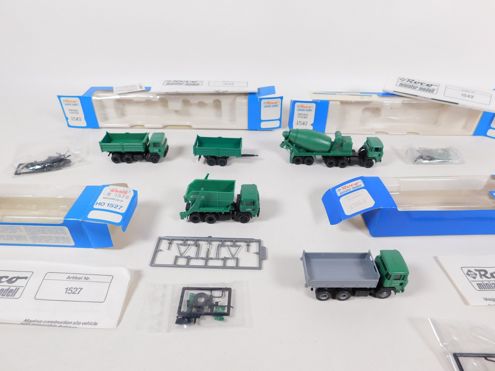 Roco 1:87 H0 4x Truck Kipper Magirus Black With Box 1527 1542 1543 1563