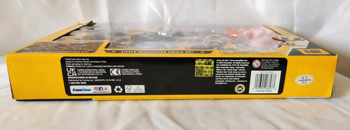 New In Box {Sealed} Cat Little Machines Mega Set 41 Total Pieces