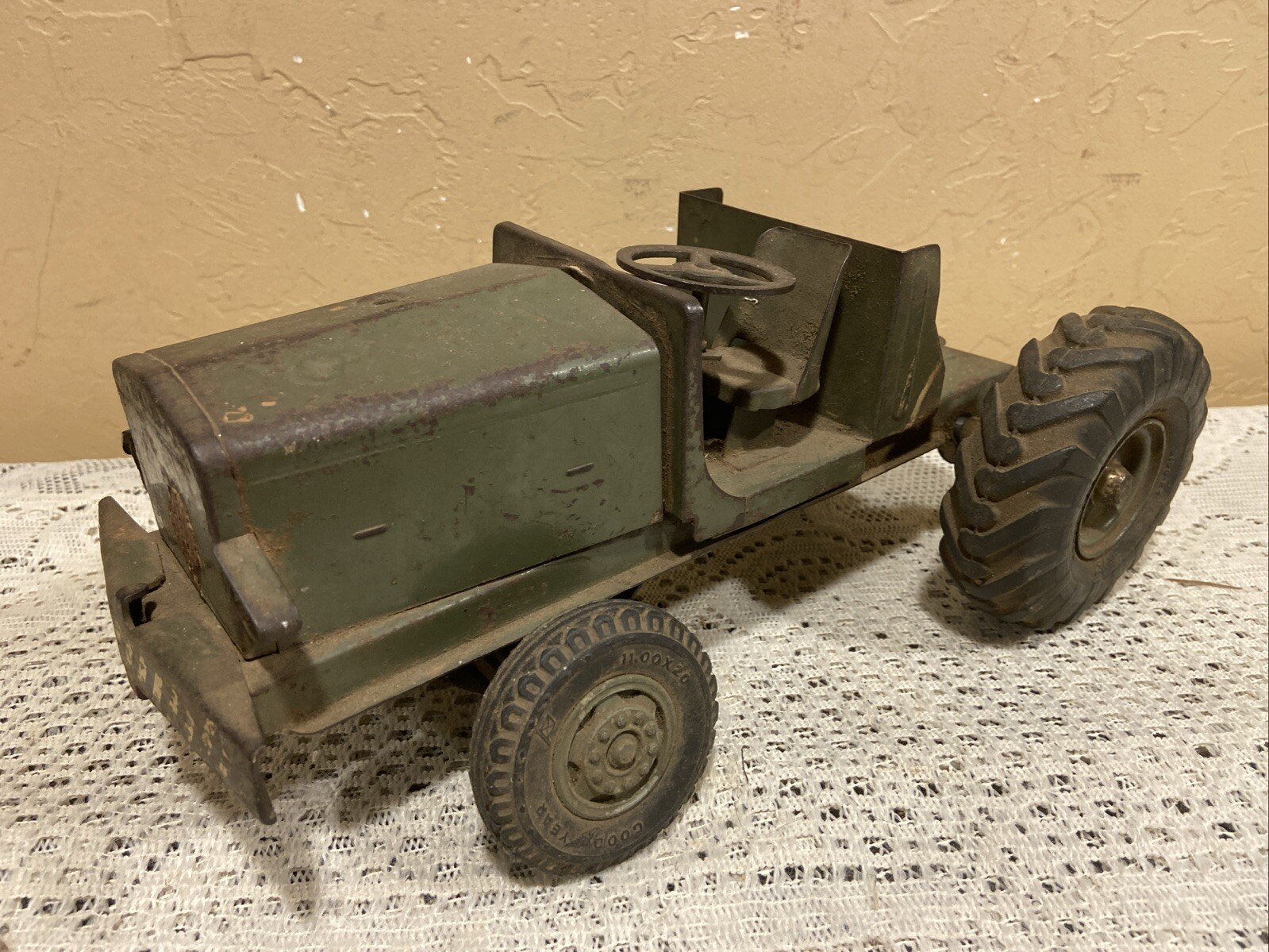 Vintage Doepke Model Toys Pressed Steel Euclid “The Pioneer” Earth Mover
