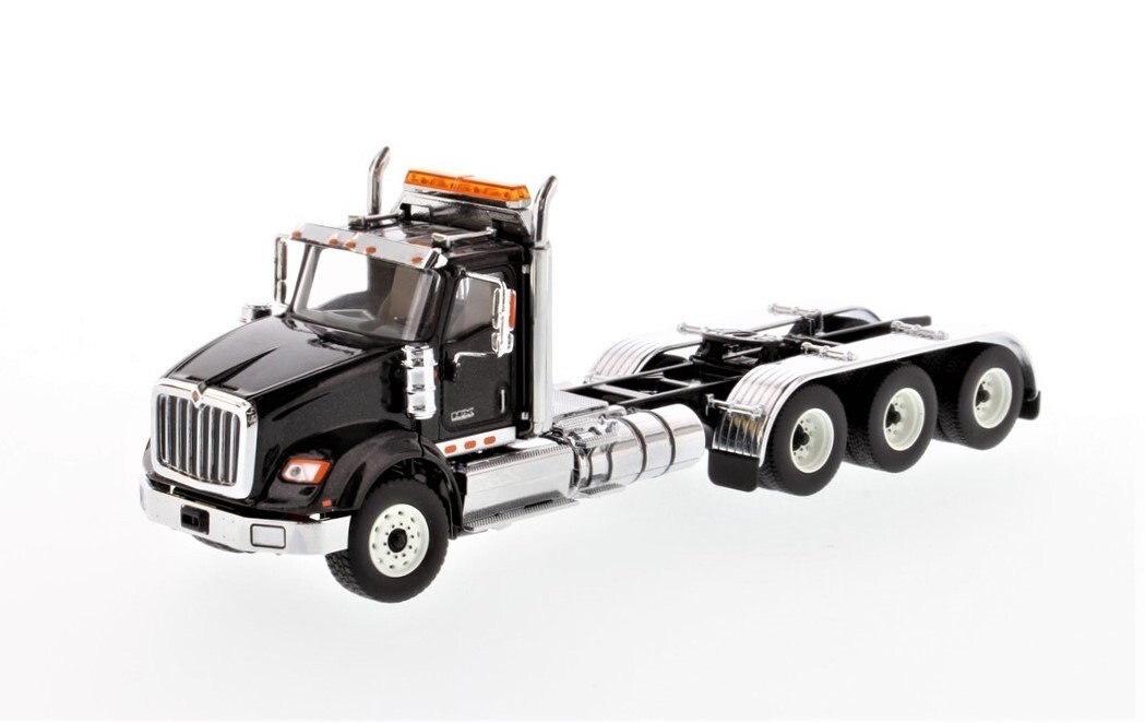 Diecast Masters 71009 International HX620 Tridem Tractor – Black 1/50 Diecast MB