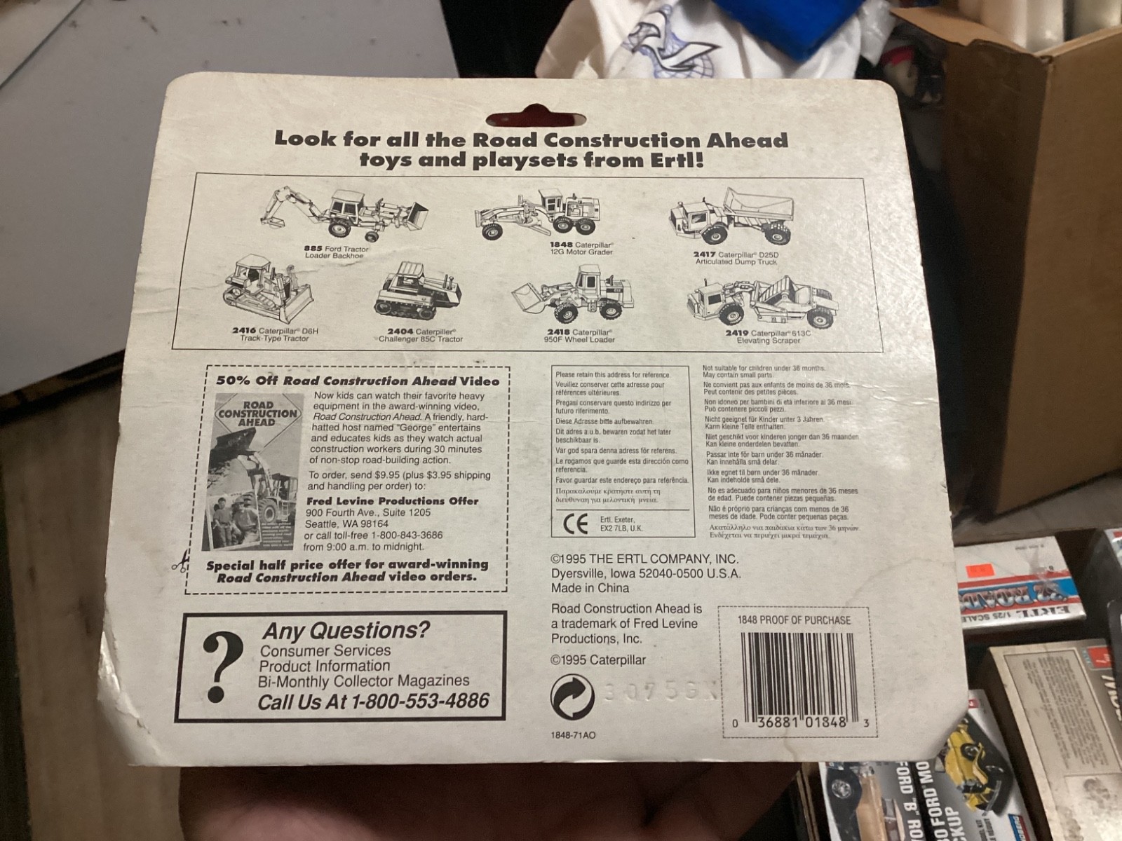 Ertl Caterpillar 12G Motor Grading Road Construction Ahead Diecast Vehicle 1848