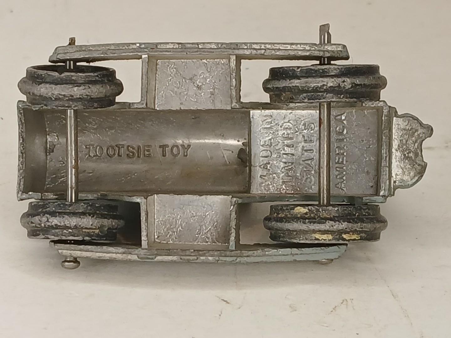 VINTAGE 1930s PREWAR TOOTSIETOY CATERPILLAR BULLDOZER TRACTOR