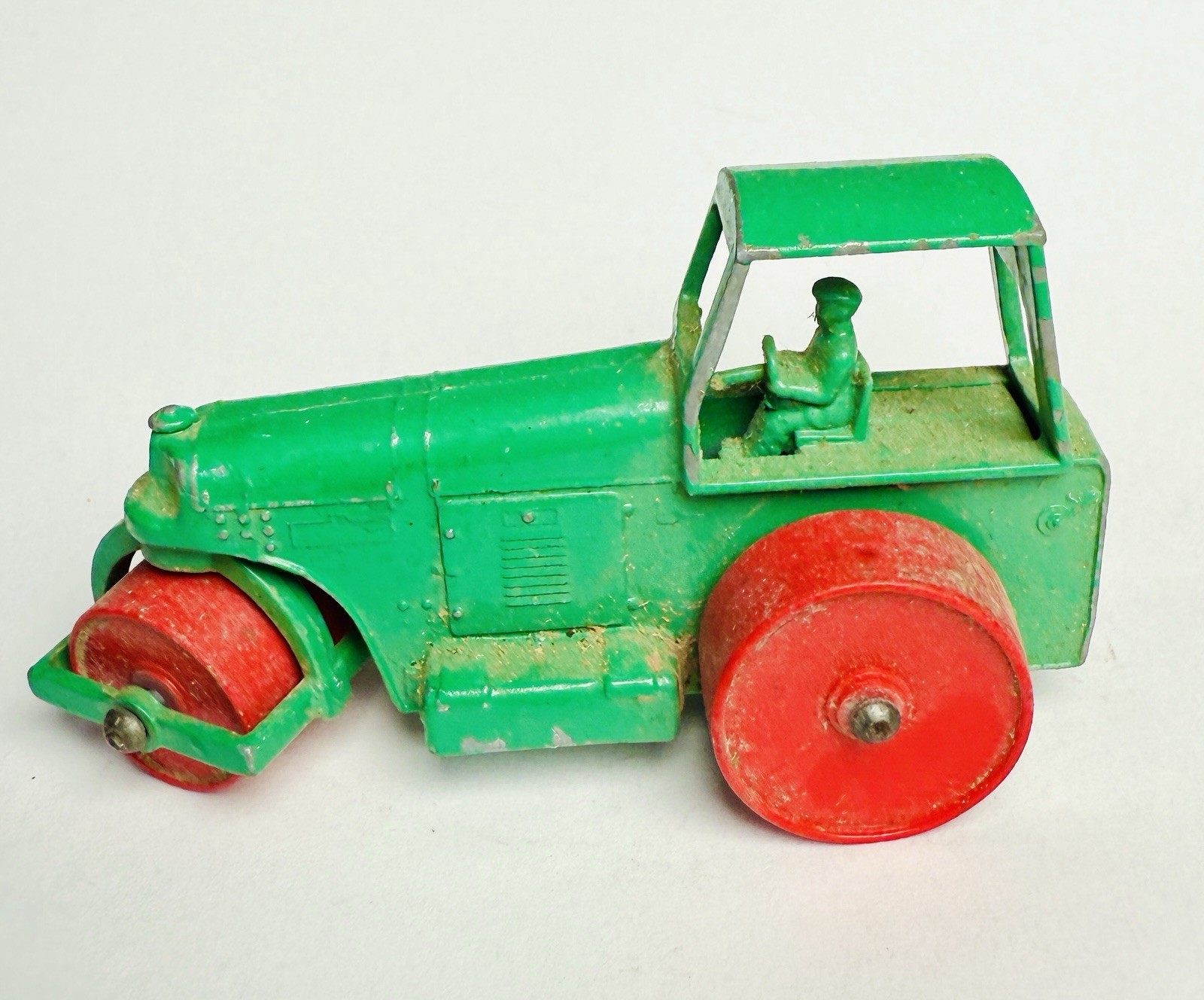 MATCHBOX LESNEY #1 AVELING BARFORD ROAD ROLLER 1964 FARM TRACTOR TOY