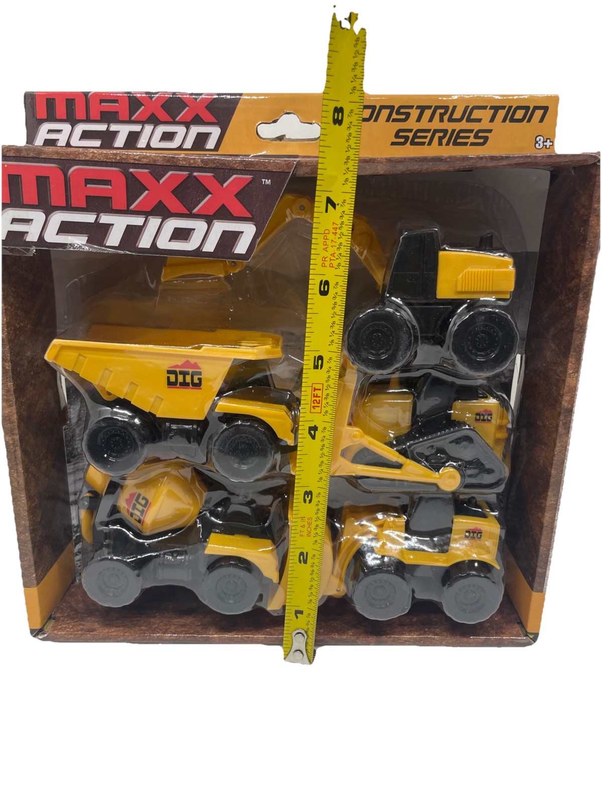 Maxx Action Construction & Farm Series Total Of 10 Trucks/tractors/trailers