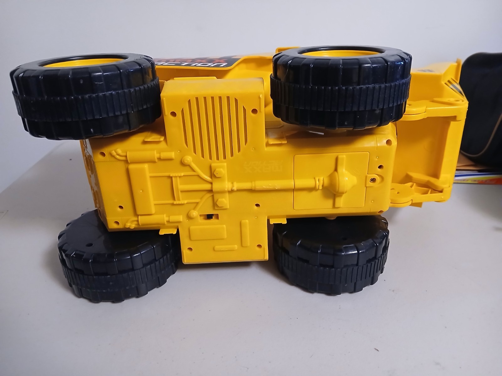 Maxx Action Large 2-in-1 Dig Rig Dump Truck Lights Sounds used good condition