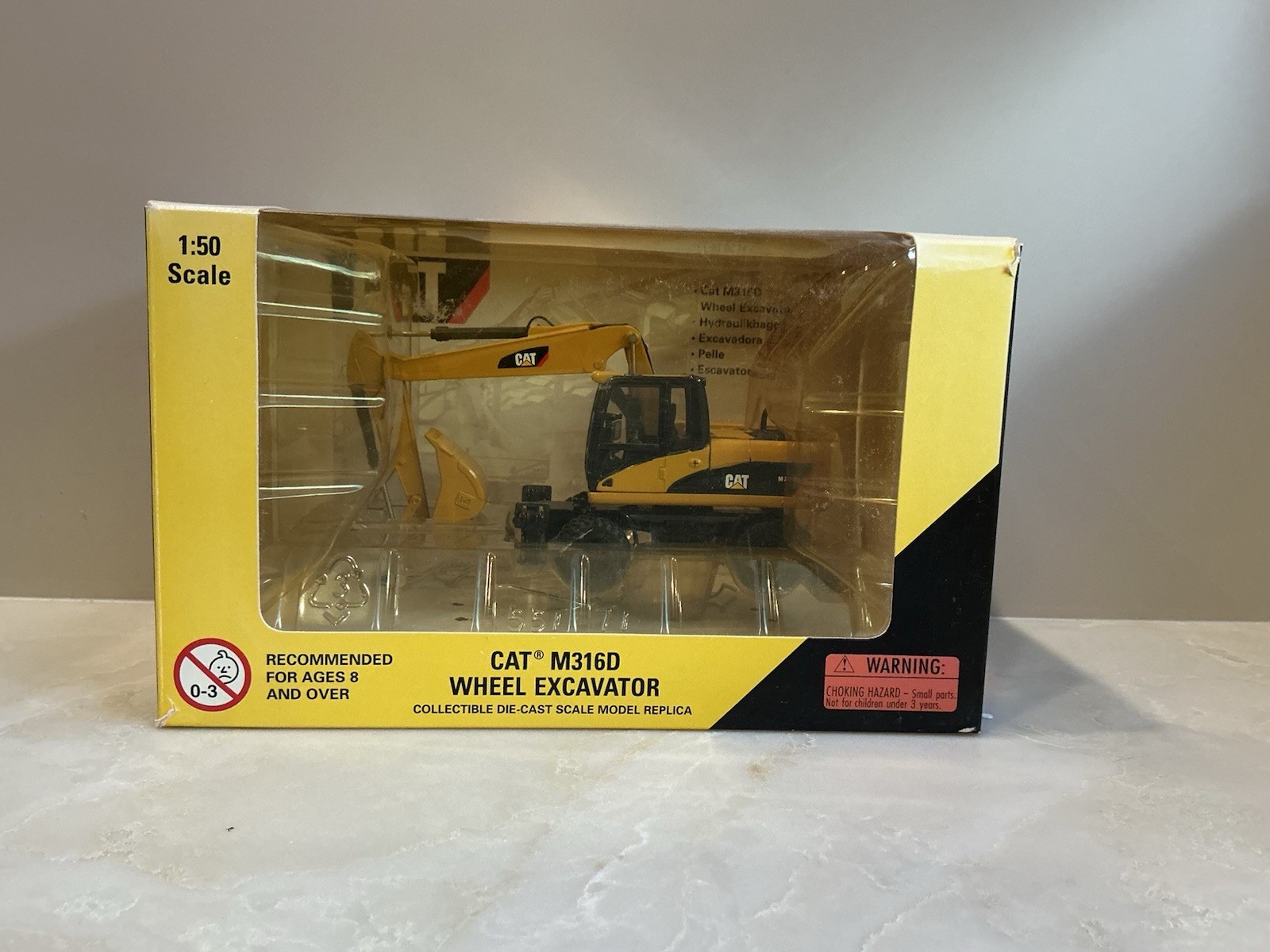 CAT M316D Wheel Excavator 1:50 Scale Model Norscot #55171 w/ Original Box