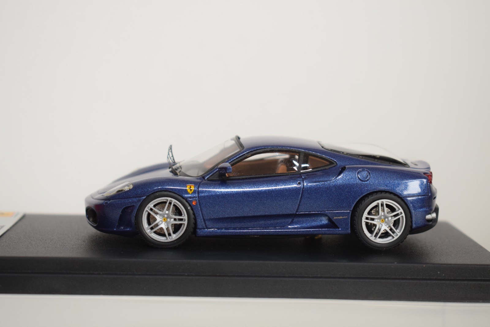 C10 1:43 LOOKSMART LS112C LS112 C FERRARI F430 MET. BLUE MIB RARE