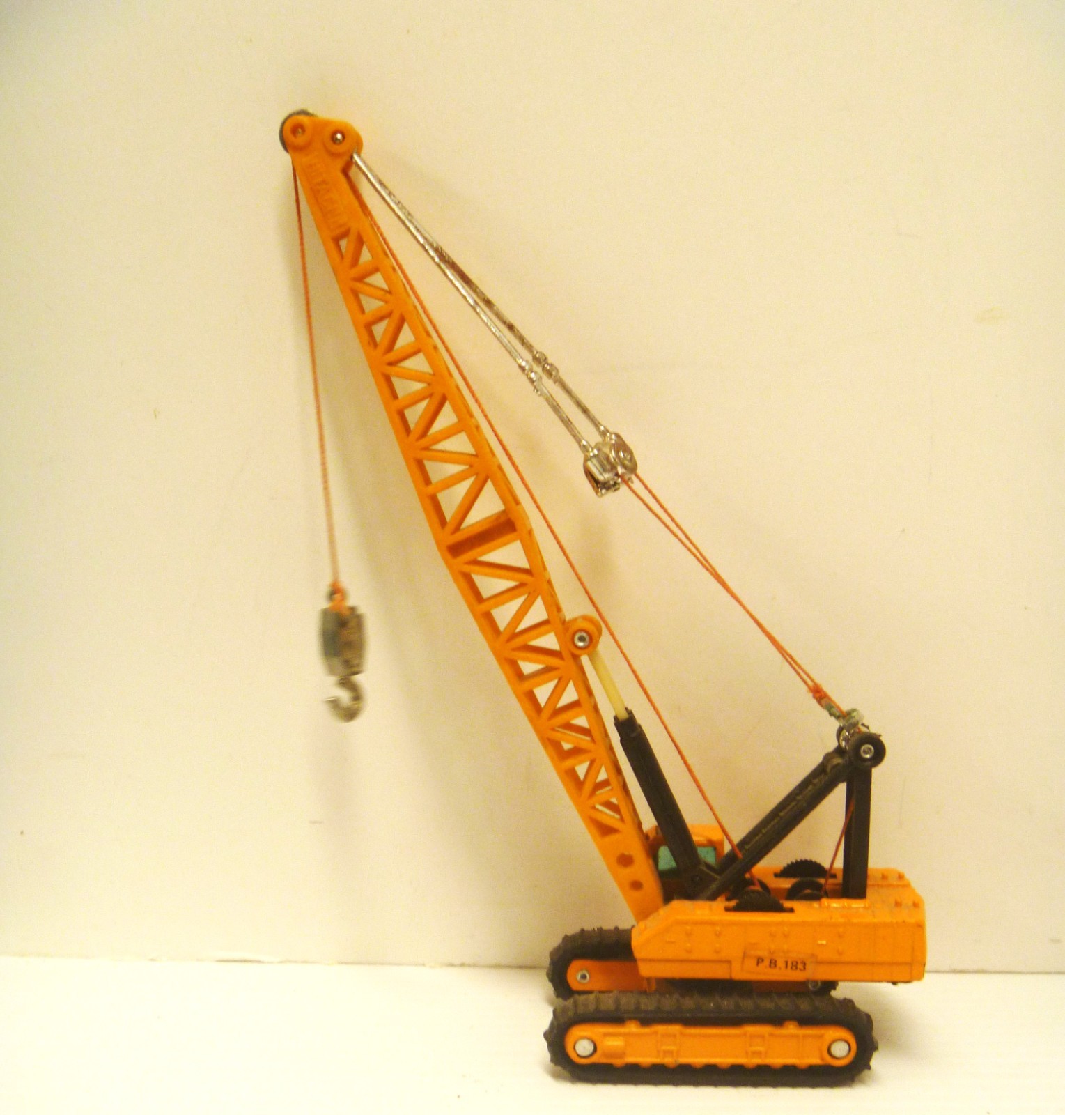 HO 1/87 Scale orange HITACHI Hydraulic Crawler Crane No. PB 183 Diecast