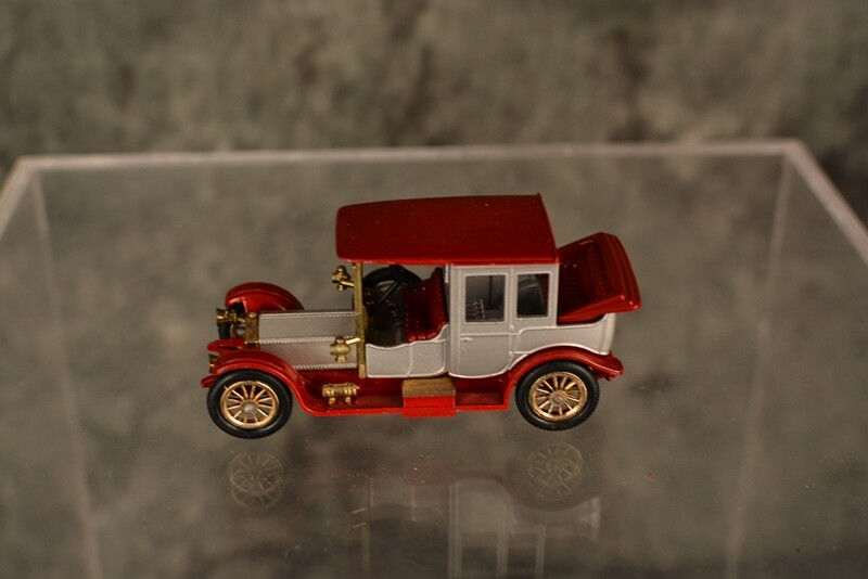Vintage Die-Cast Lesney Matchbox 4 CAR LOT 1910 Y-3 1911 Y-14 1912 Y-7 1914 Y-9