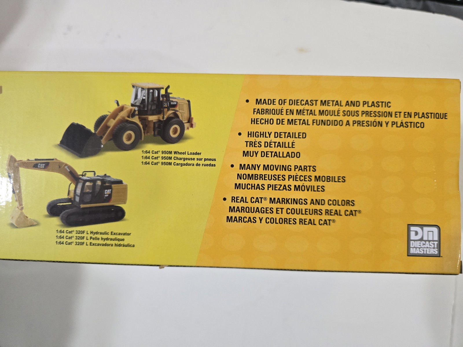 4 DIECAST MASTERS Cat Caterpillar Construction Loader Truck Excavator Tractor