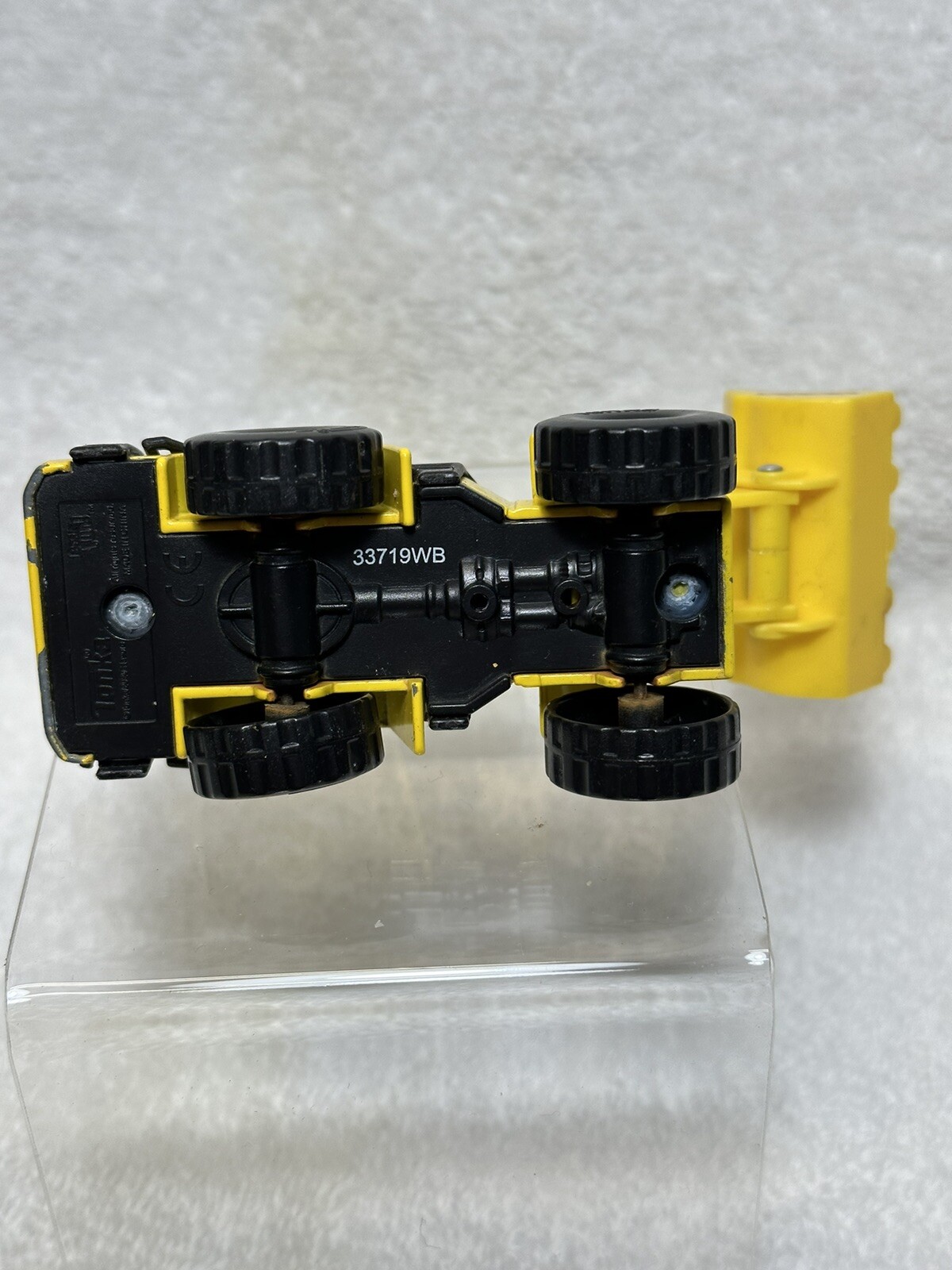 Tonka Diecast Front End Loader, Metal And Plastic. Bucket And Arms Work. Used
