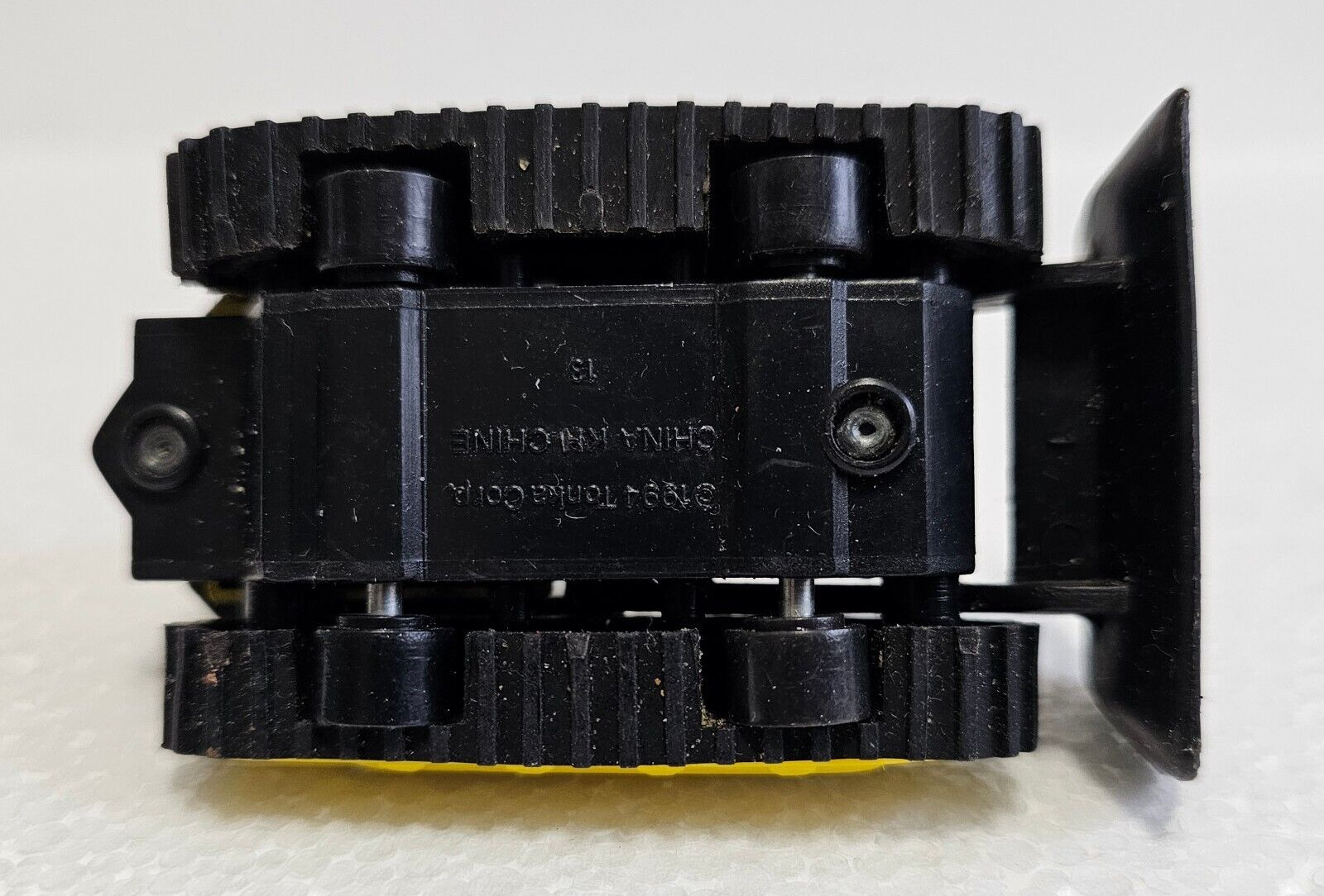 Vintage TONKA MINI BULLDOZER Manufactured in 1994 – Diecast & Plastic 3 1/4″ L