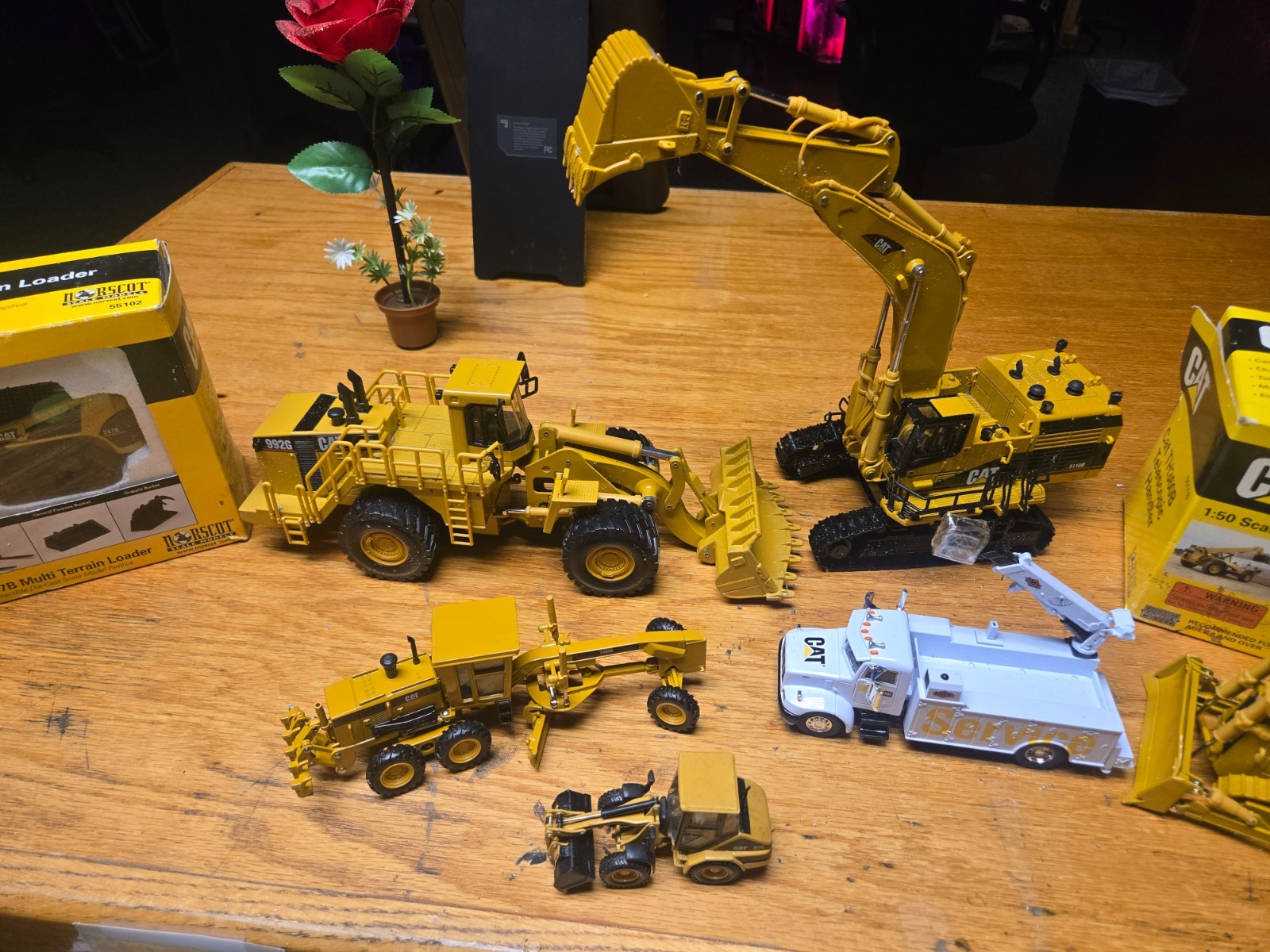 Norscot Cat Die Cast Lot – Multi Terrain Loader, Telescopic Handler, and more