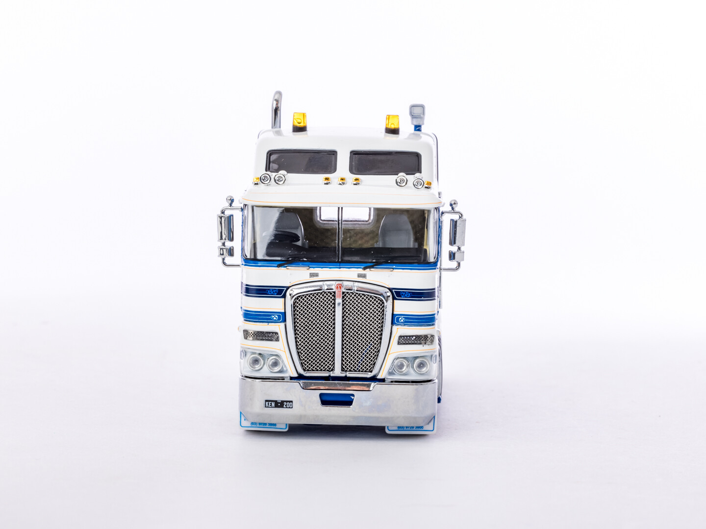 Kenworth K200 2.3 Cab Prime Mover – Hi-Haul – Drake 1:50 Scale Model #Z01499 New
