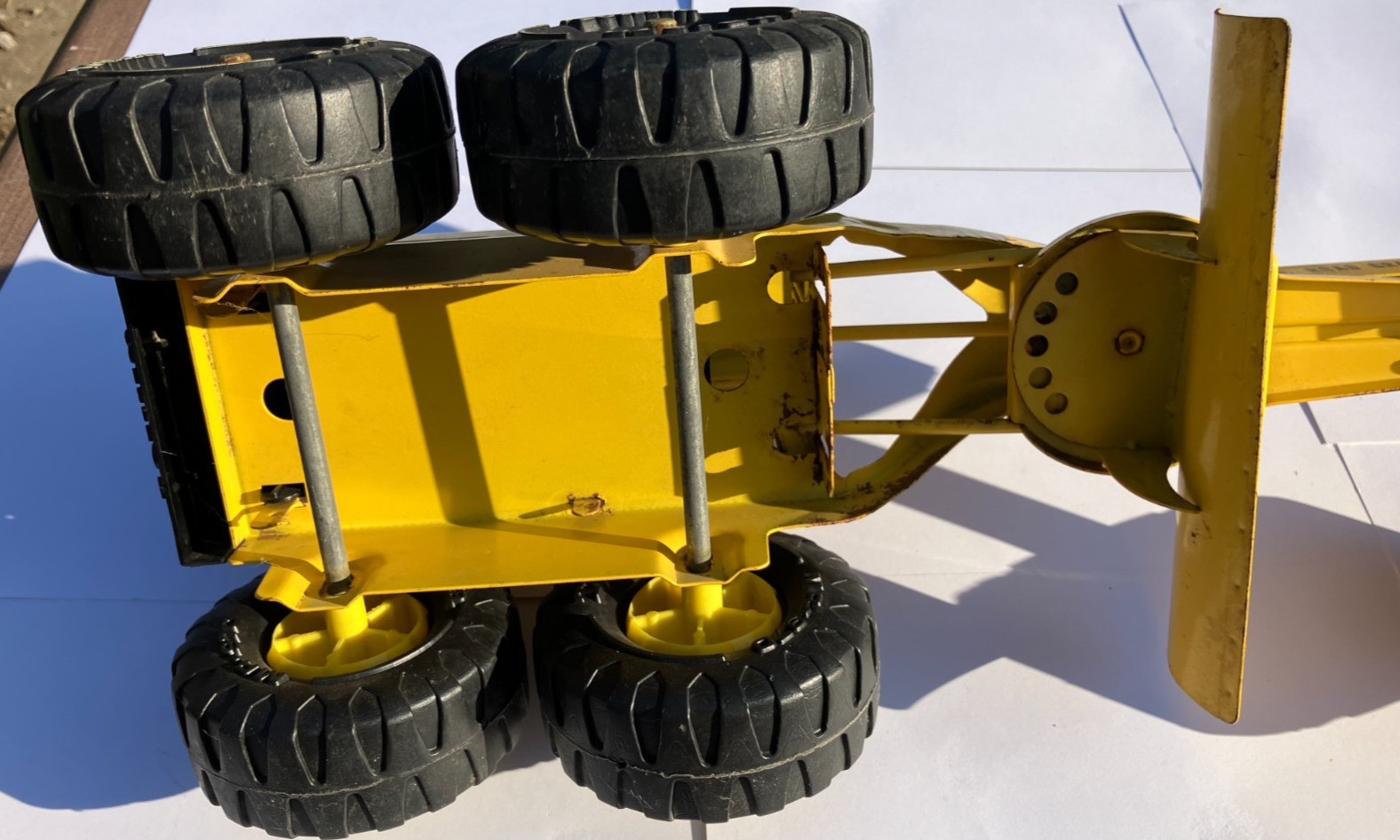 Vintage 1970s Tonka Pressed Steel Road Grader Model 2510 featuring MR-970 tires!