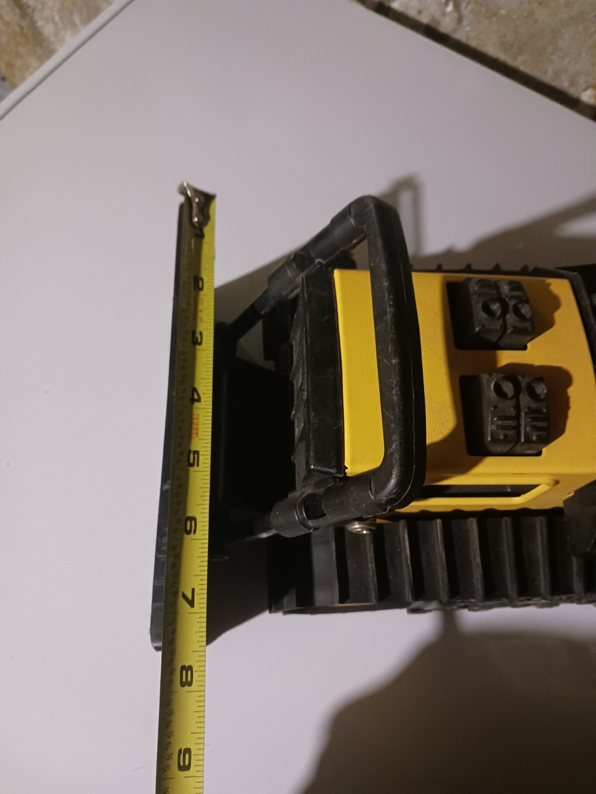 Tonka Bulldozer M-7461 Metal And Plastic T05
