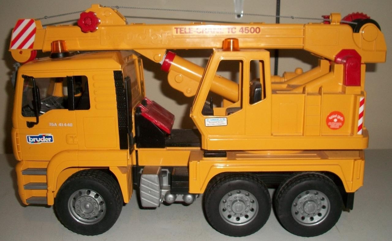 USED BRUDER TELE-CRANE TC 4500 TGA 41.440 CONSTRUCTION TOY