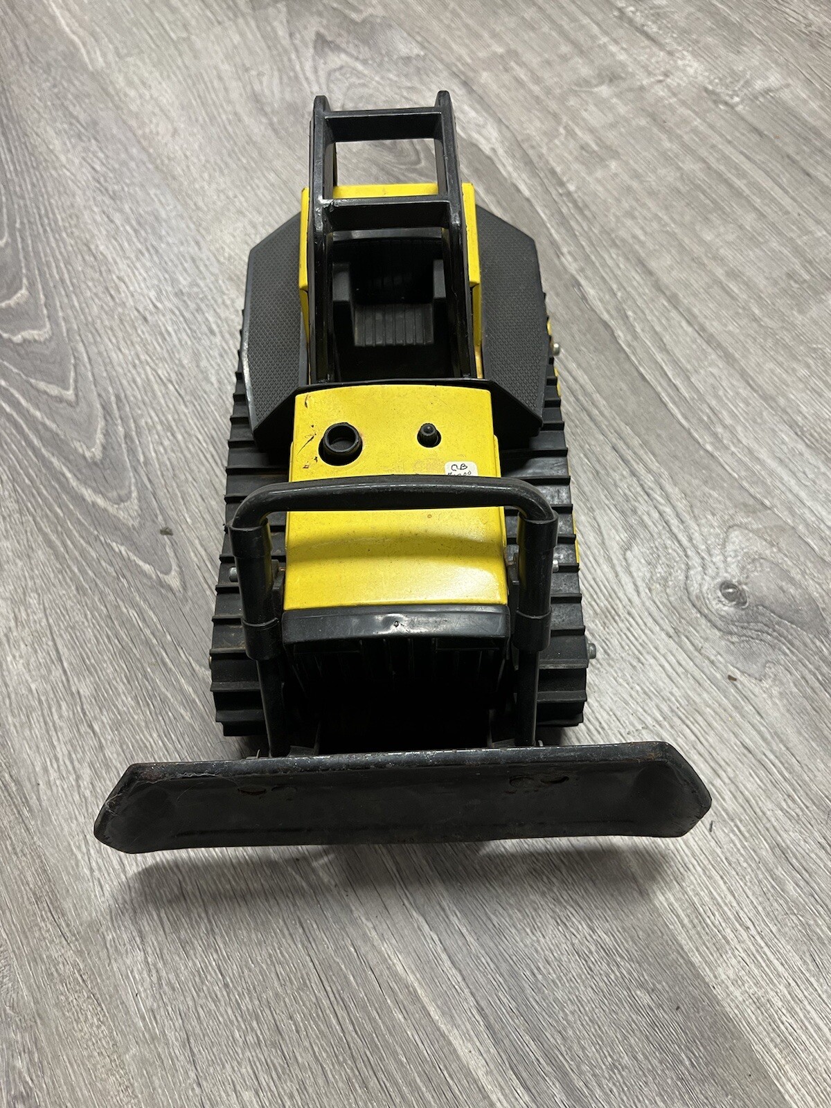 Vintage Tonka Yellow Metal Bulldozer – Model 51054 (1990s) – Made in USA Rack rm