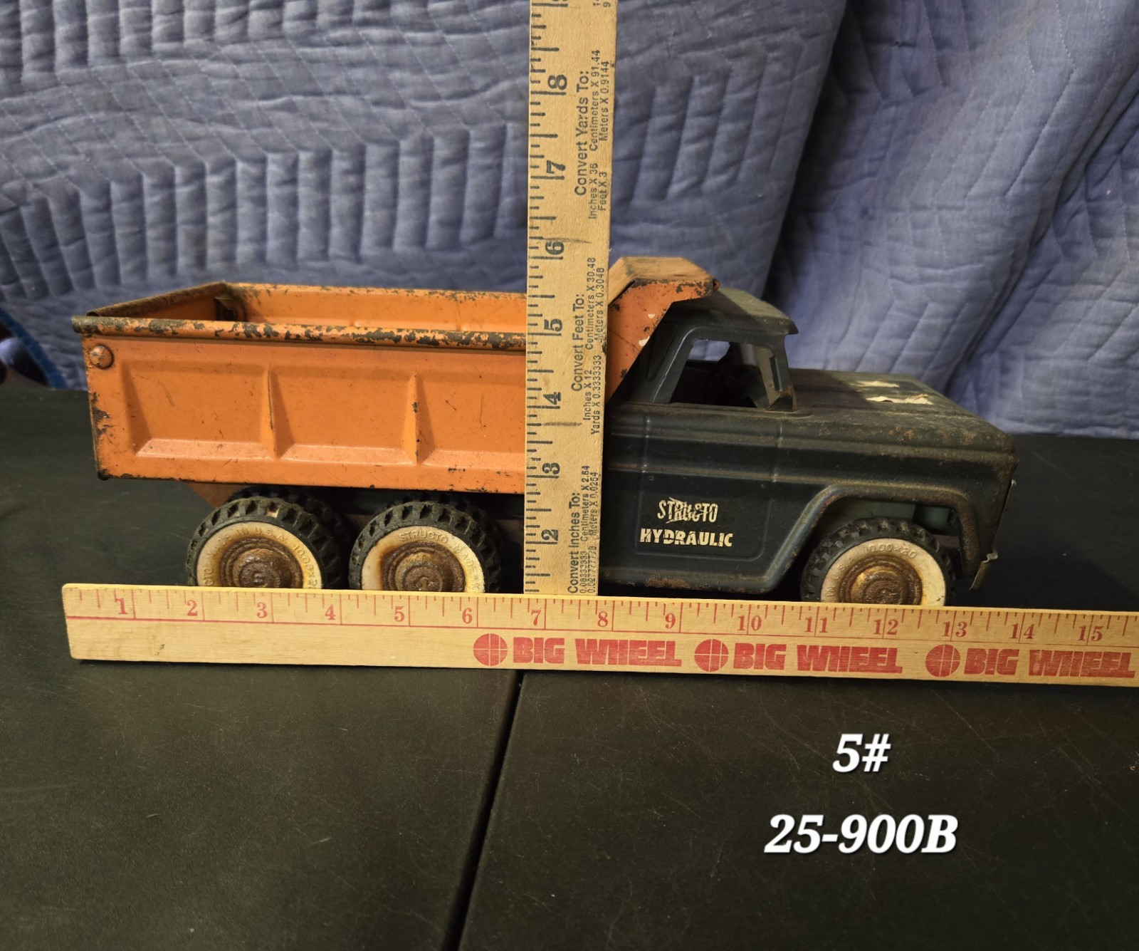 STRUCTO HYDRAULIC ACTION 10 WHEEL DUMP TRUCK PRESSED STEEL TOY VINTAGE