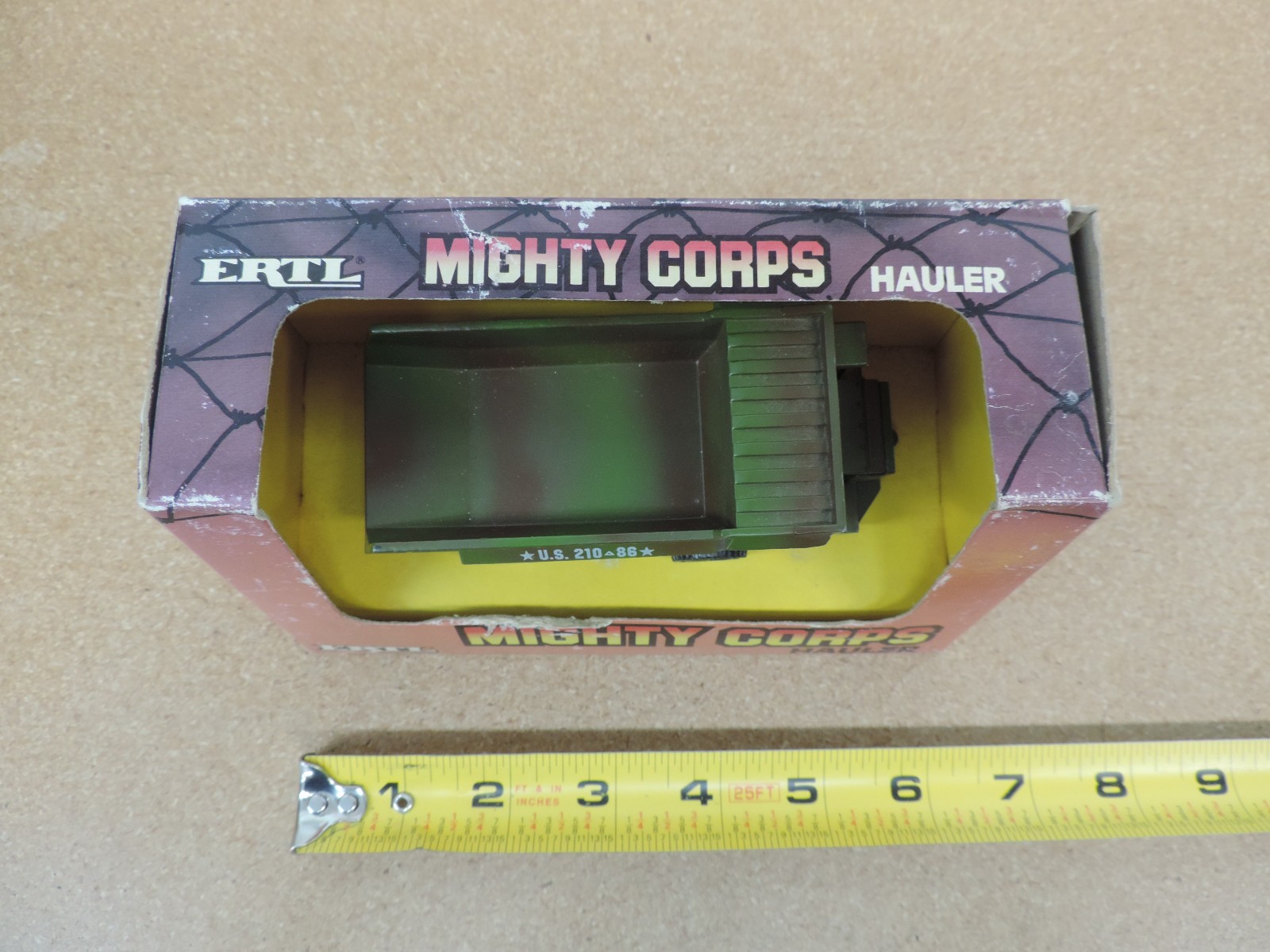 ERTL Mighty Corps Dump Truck Hauler 1/64 toy construction cat diecast B17Z