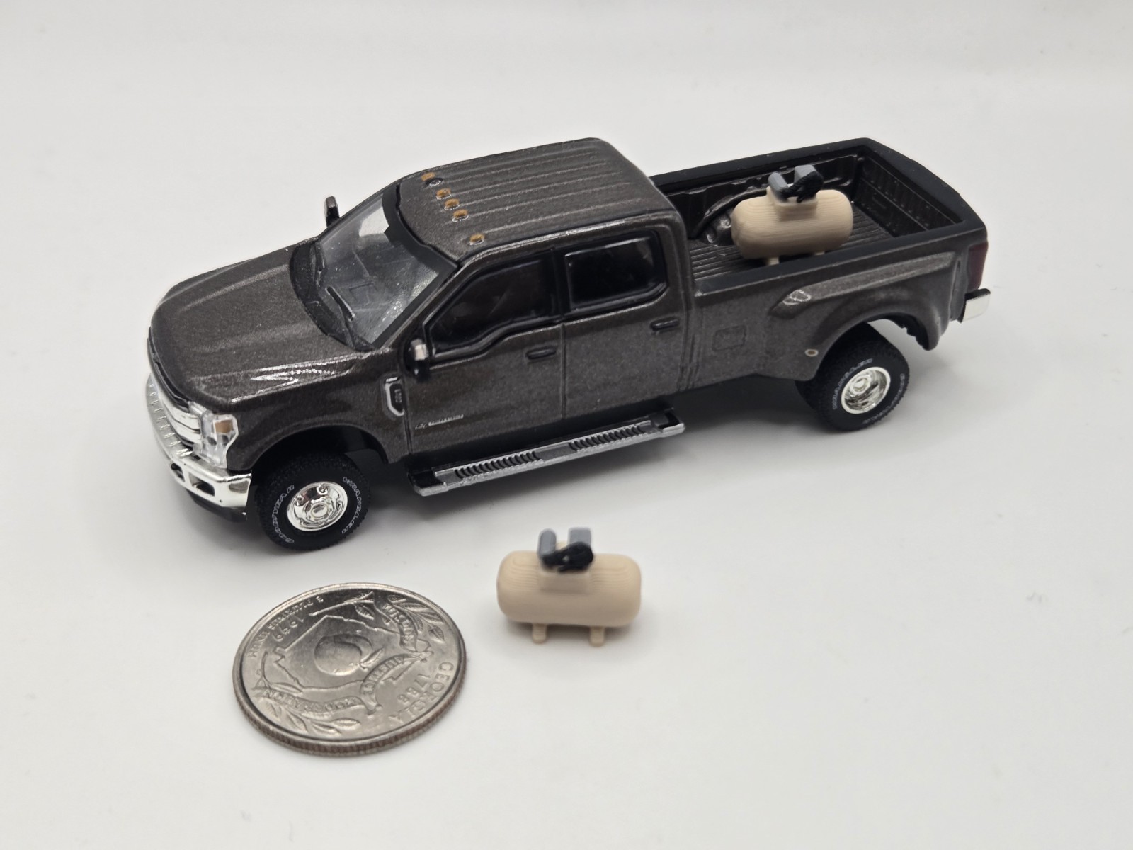 1/64 Scale Small Shop Compressor *2 Pack* in Tan
