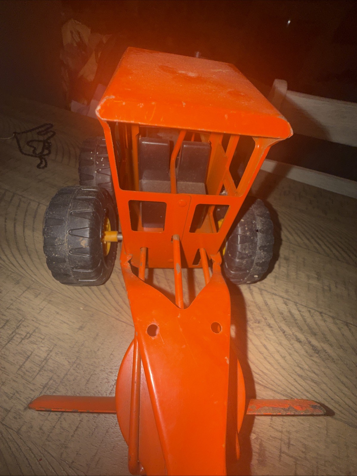 VINTAGE 1970’s TONKA METAL ROAD GRADER TOY ORANGE 17” MR-970 TIRES