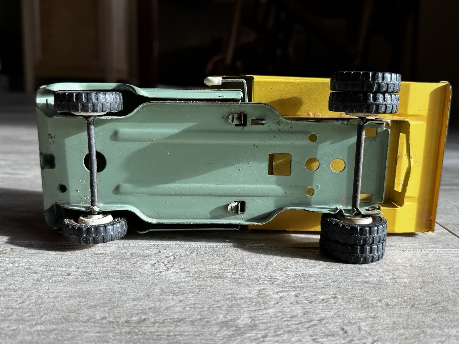 Tonka Vintage Pressed Steel Construction Dump Truck Green Cab Yellow Bed Tilt.