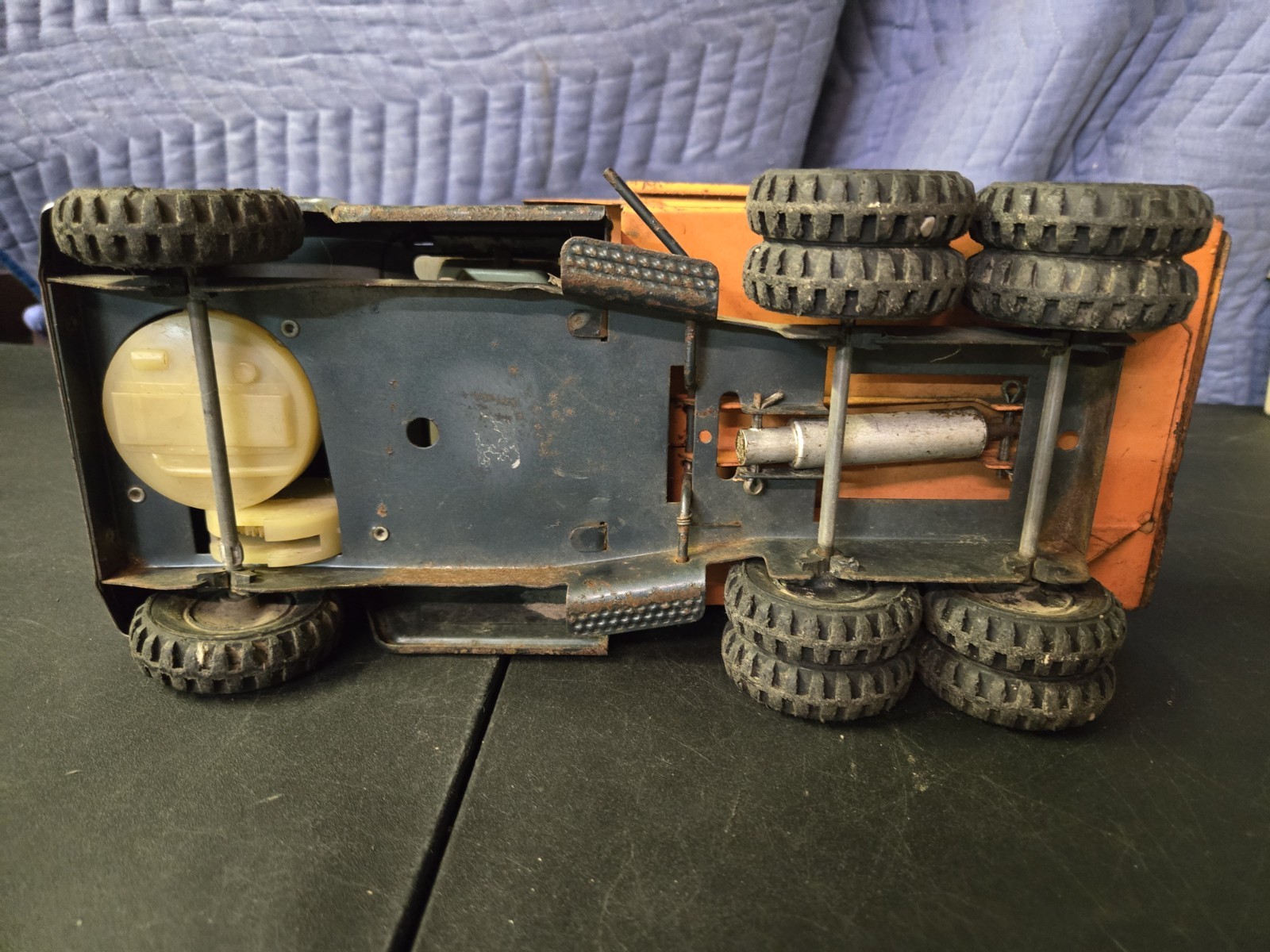 STRUCTO HYDRAULIC ACTION 10 WHEEL DUMP TRUCK PRESSED STEEL TOY VINTAGE