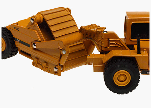 Cat Gift Set – 613C Scraper, 950F Wheel Loader and D6H Track-Type Tractor 1:64